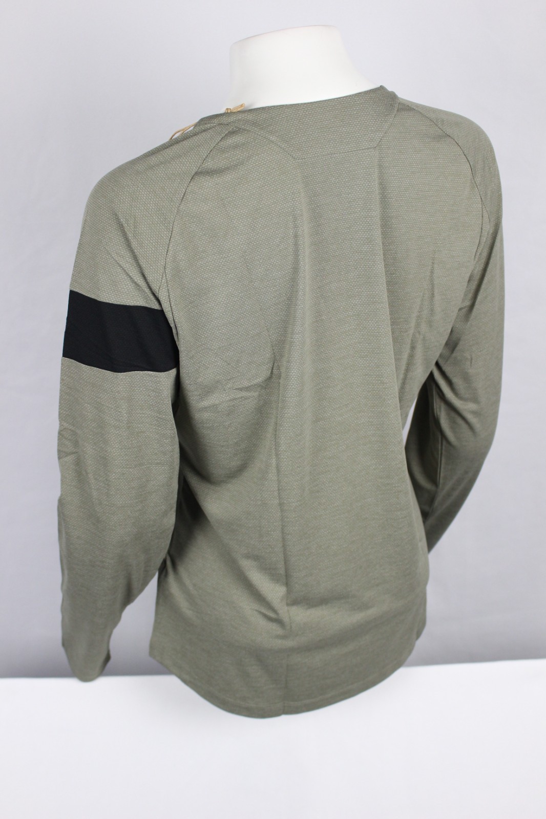 Rapha Women s Trail Long Sleeve Technical T Shirt Mountain Biking Khaki / Black