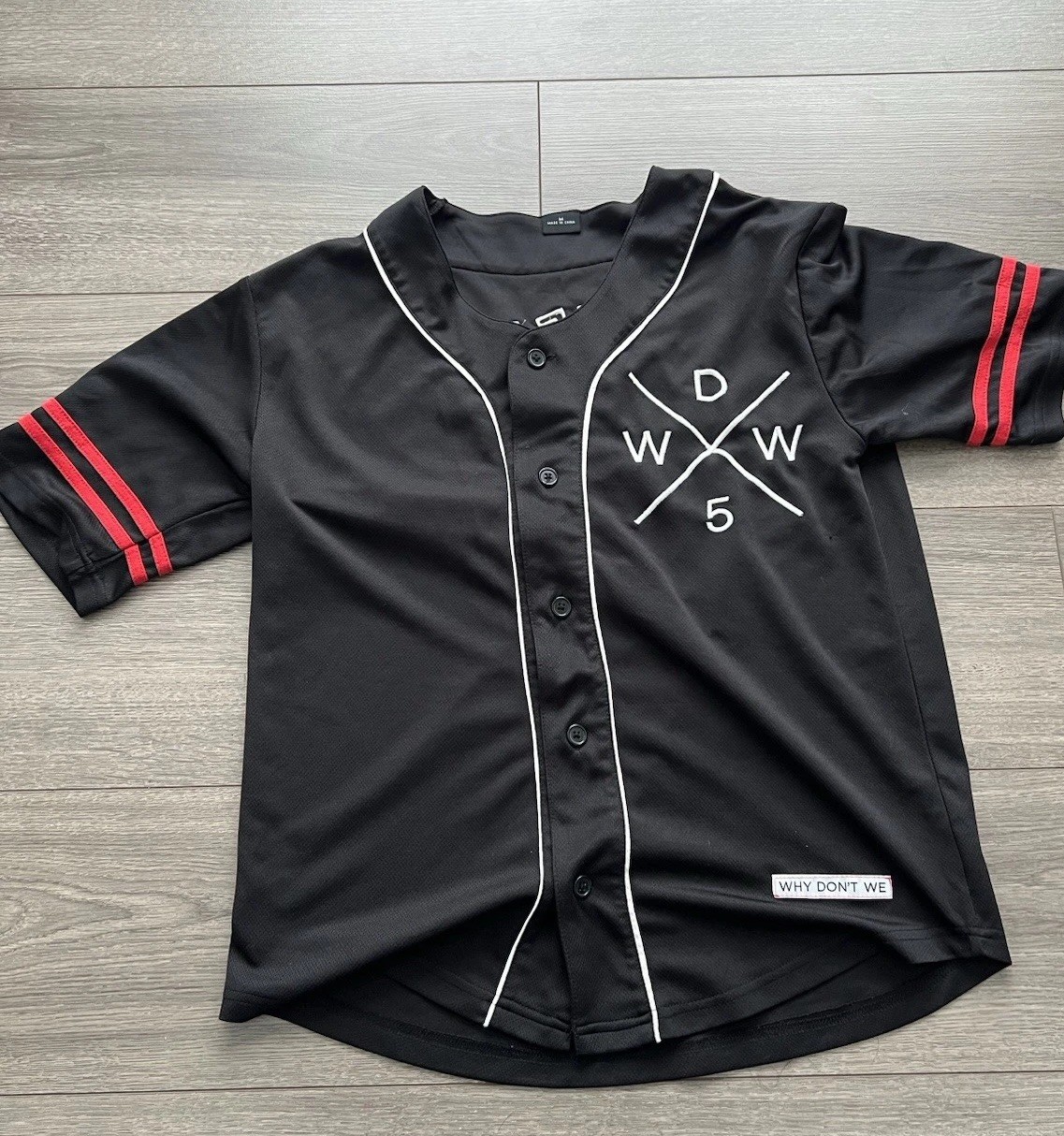 WHY DONT WE Band Jersey Shirt Black Red Logo Button Front Size Medium