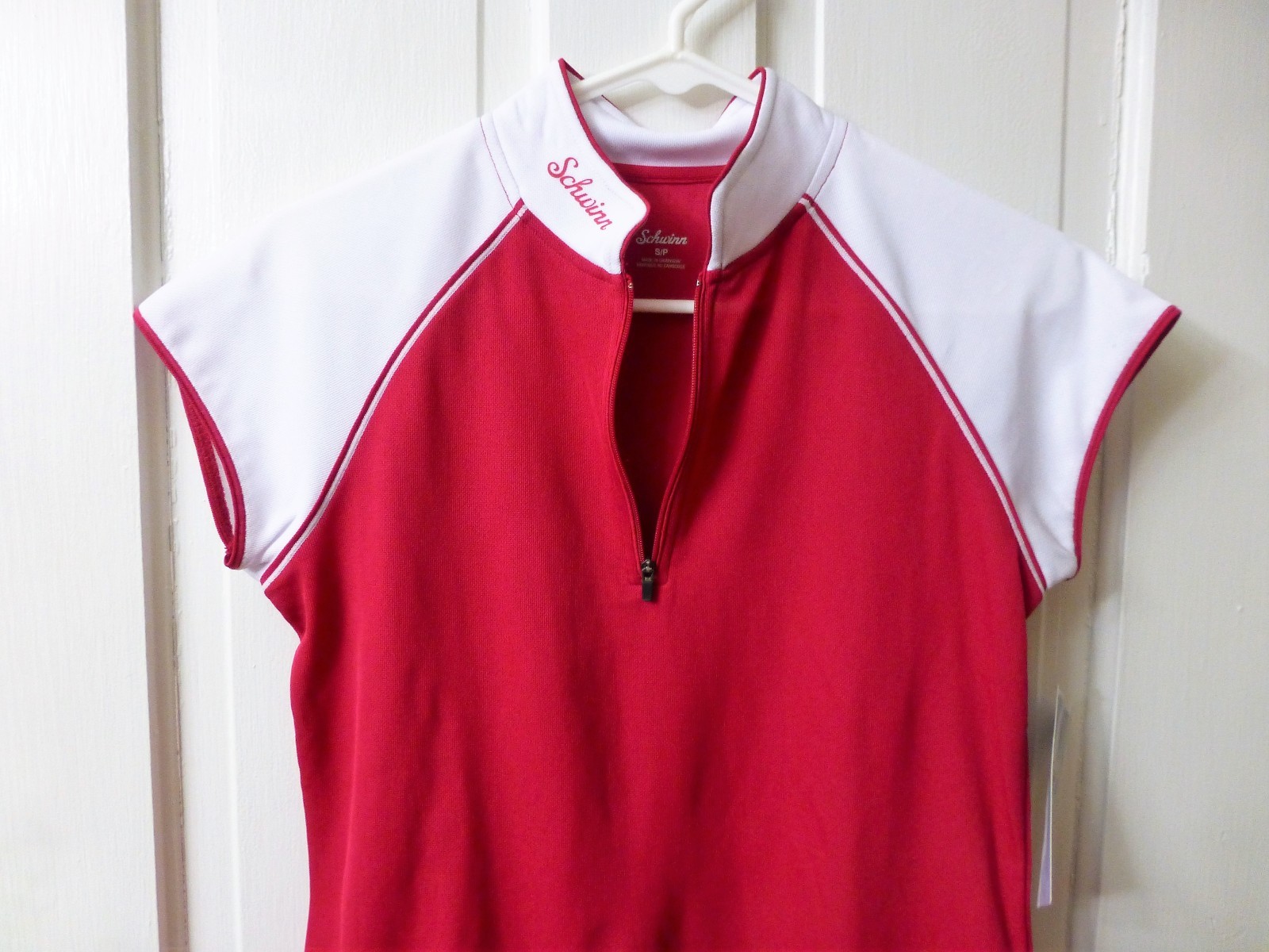 Women’s Schwinn Pro Red & White LARGE Cycling Jersey Zipper Pouches Bike Bicycle