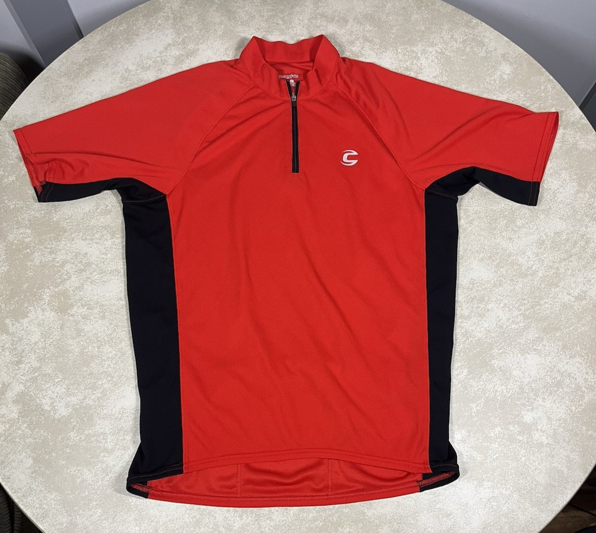 Cannondale Red w/ Black Accents Cycling Jersey Size Large 1275