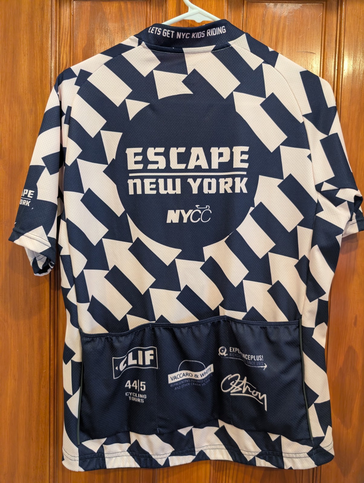 Hincapie Ostroy Designed Escape New York Cycling Jersey Mens Large