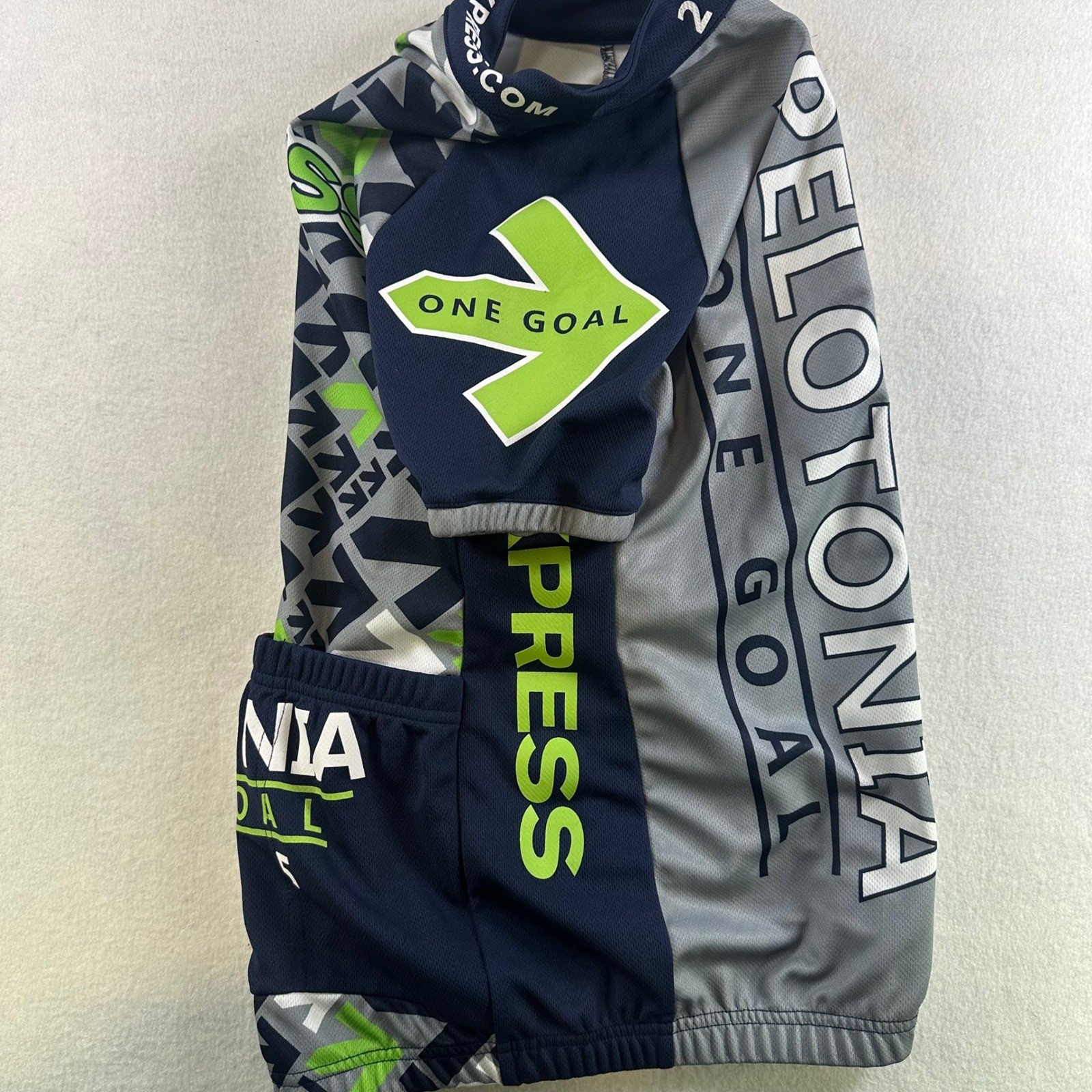 Express Pelotonia 2015 Cycling Jersey Mens Small Full Zip Grey Navy Green S