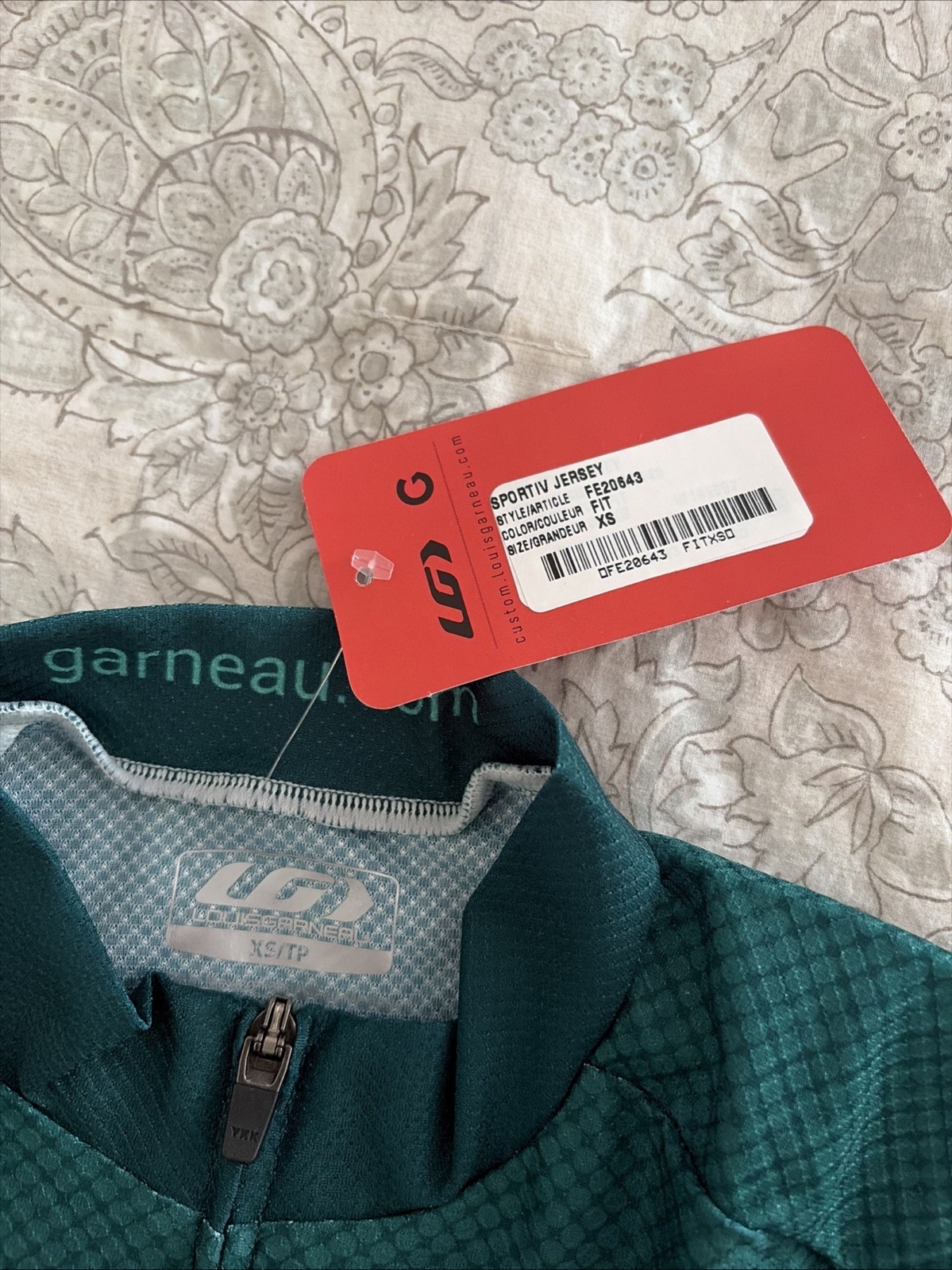 NWT! Men’s XS LOUIS GARNEAU Full Zip Short Sleeve Cycling Sportiv Jersey Green