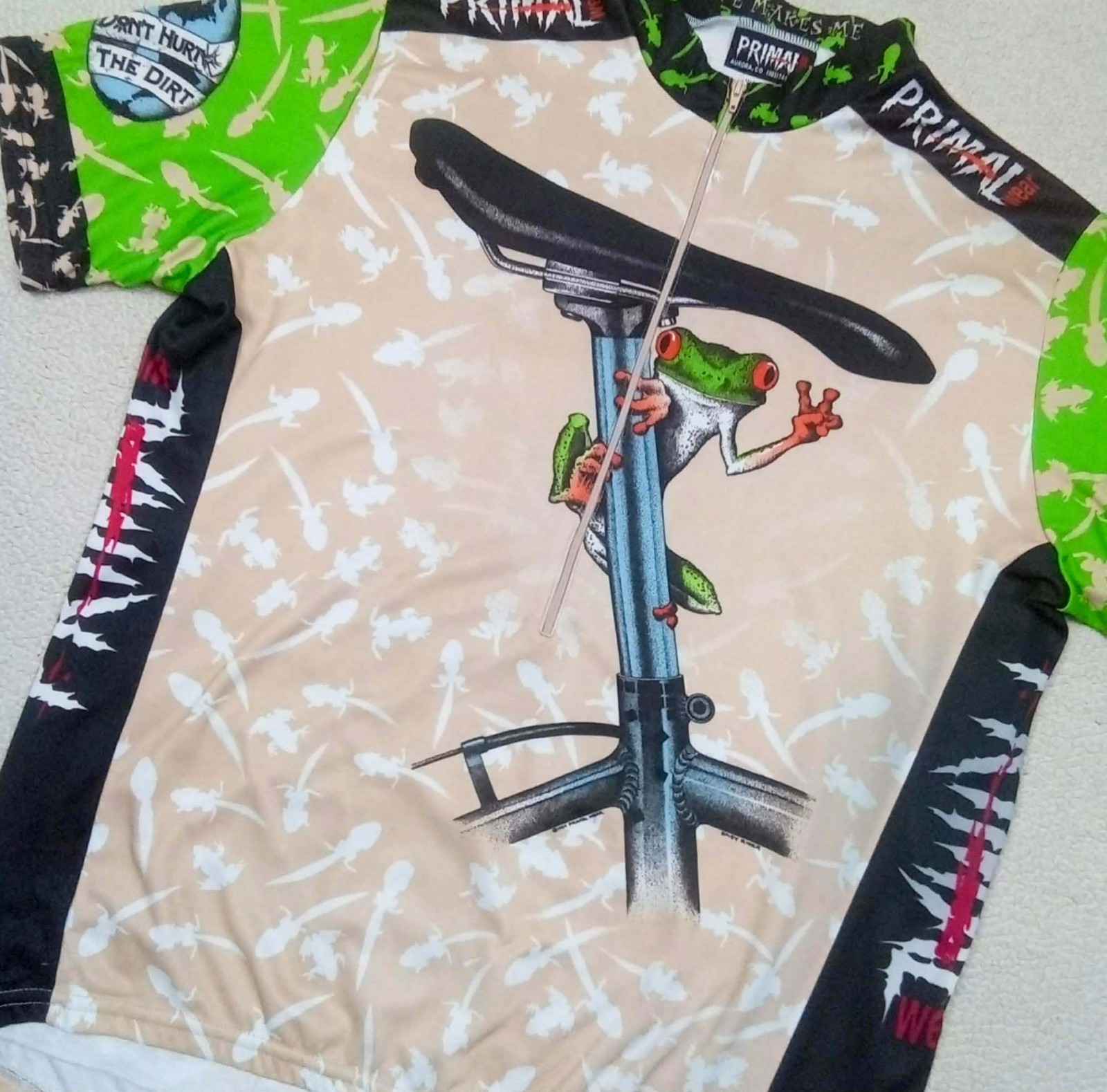 VTG 1999 Primal Wear “Easy Rider” Frog Cycling Jersey Caffeine Makes Me Jumpy XL