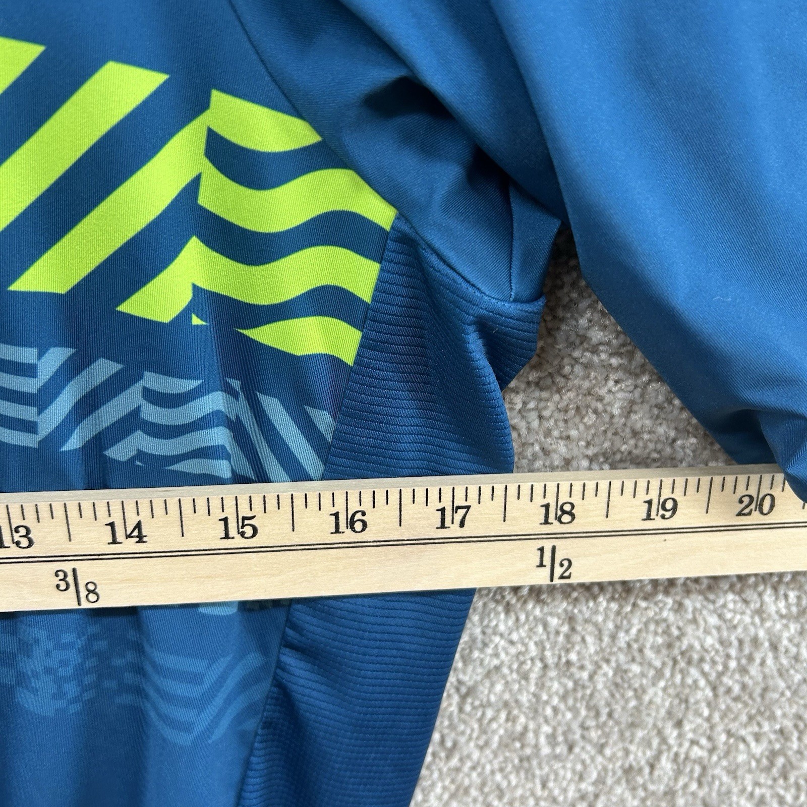 NWT Oakley Men’s Cycling Jersey Blue Rear Pockets Core Fit Size Large
