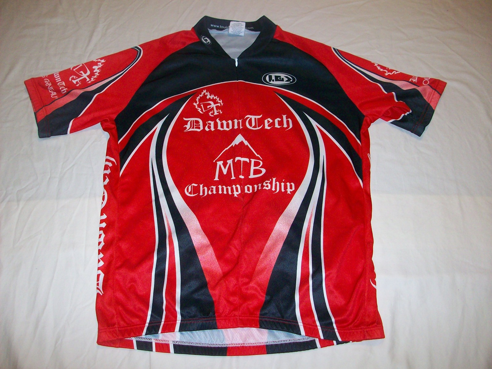 LOUIS GARNEAU BICYCLE CYCLING JERSEY MENS XL MOUNTAIN/ROAD BIKE JERSEY NICE!