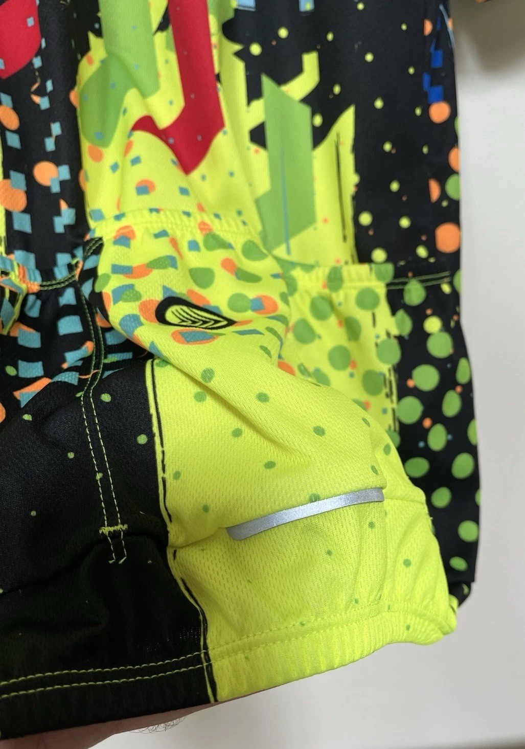 Aero Tech Designs Cycling Jersey Shirt XL Abstract Bright Back Pockets Full Zip
