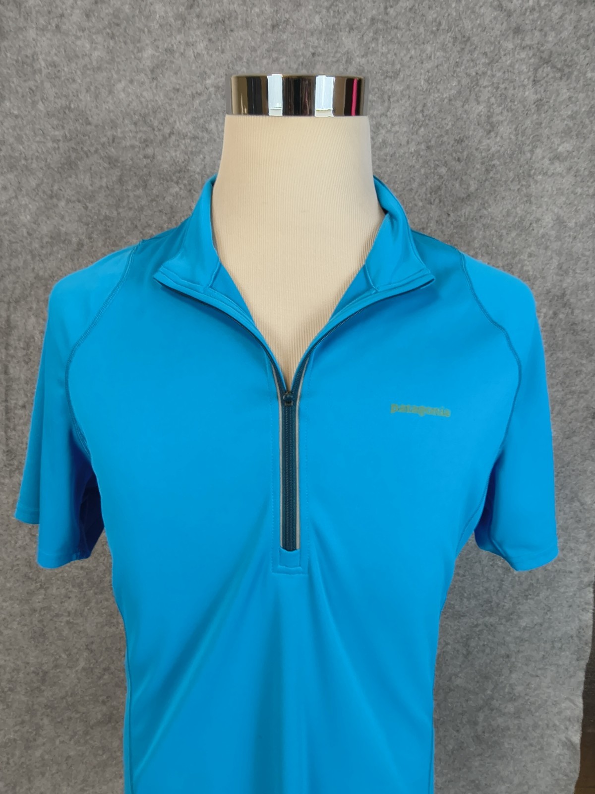 Patagonia Capilene Shirts Men Sz L Polo Performance Half Zip Blue Short Sleeves