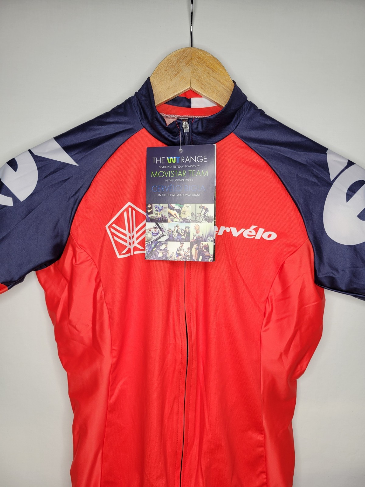 NEW Endura Cervelo Race Cycling Jersey Women’s Size Small Full Zip Red Blue UK