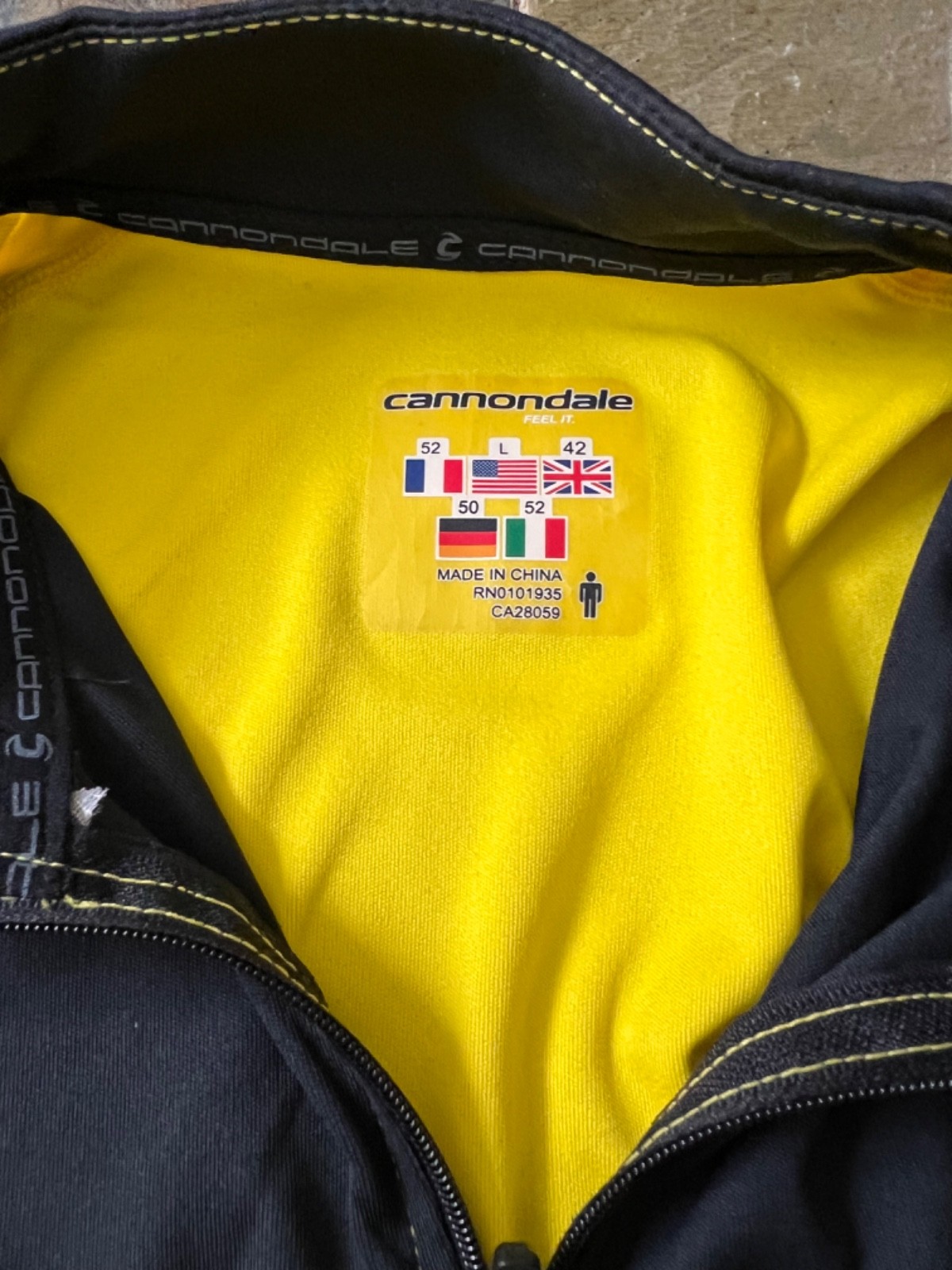 Cannondale Men’s Sleeveless Cycling Jersey Yellow Lightweight Size Large NWT