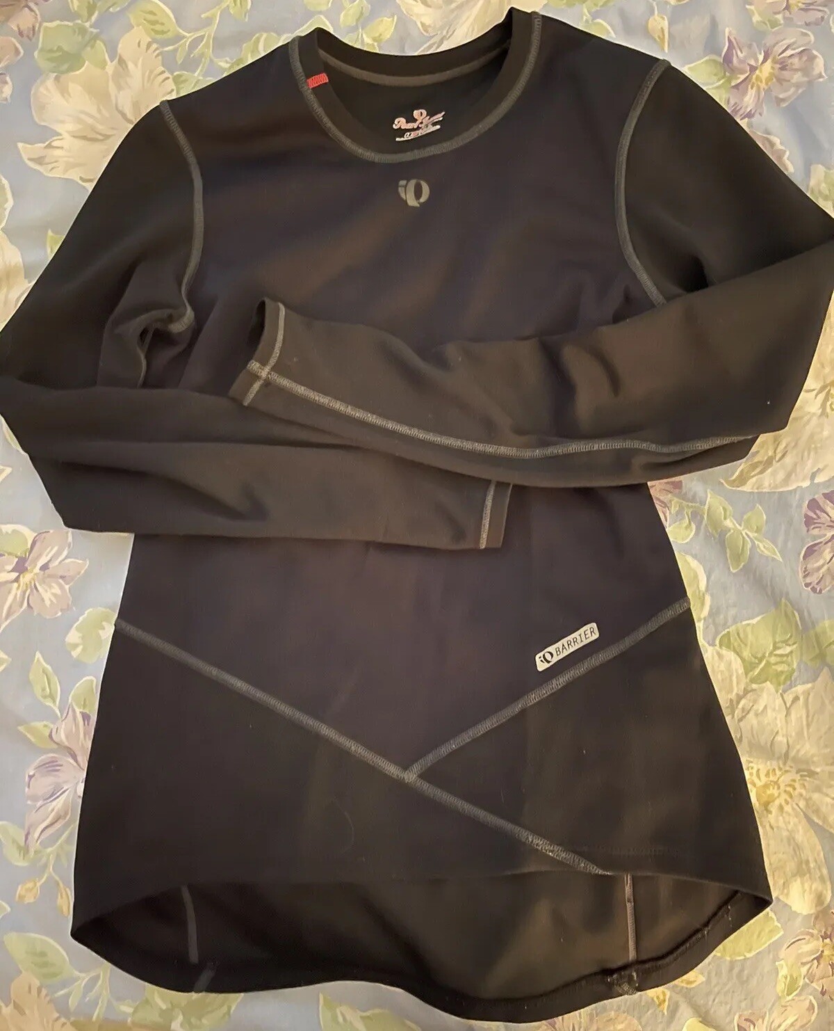 Pearl Izumi PRO Barrier Baselayer L/S Cycling Top, Women’s Small Road Biking