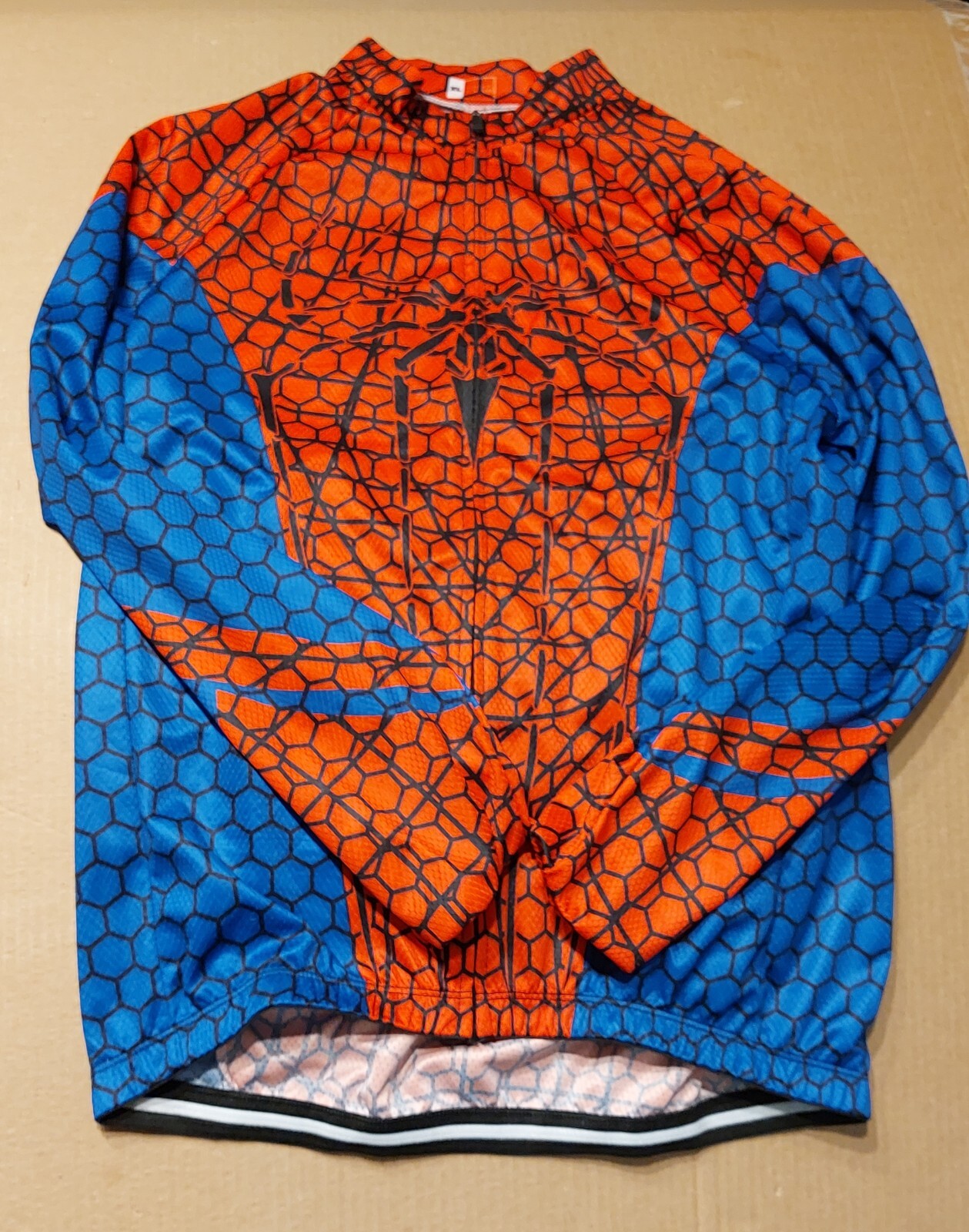 Men’s Spiderman Costume Cycling Jersey & Chamois Pants Long Sleeve 20.5″ Chest