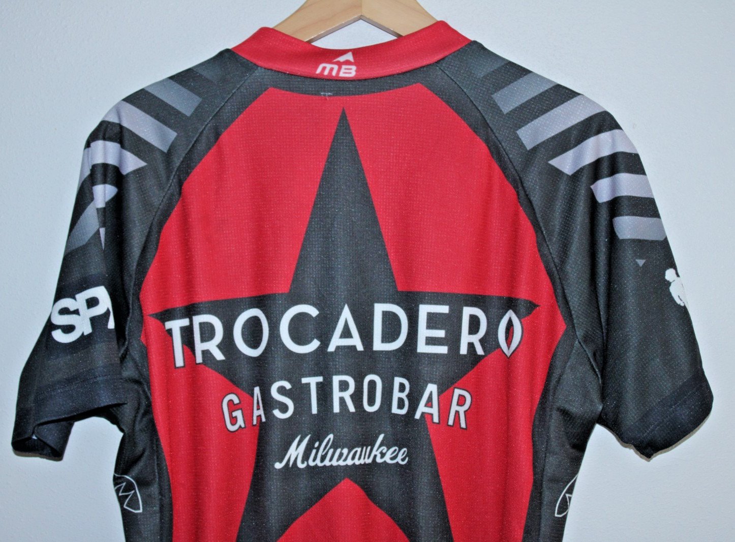 Mt Borah Pro Men’s Cycling Jersey 2XL Rear Pockets 46″ Chest 24/28″ T2B Racing ~