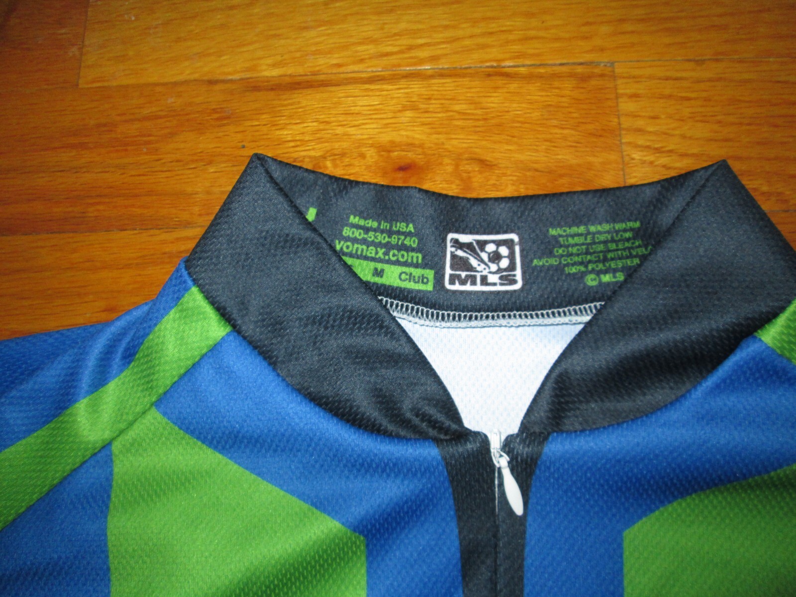 VOMAX Seattle Sounders FC MLS Cycling Bicycle team 3/4 ZIP jersey Medium EUC USA