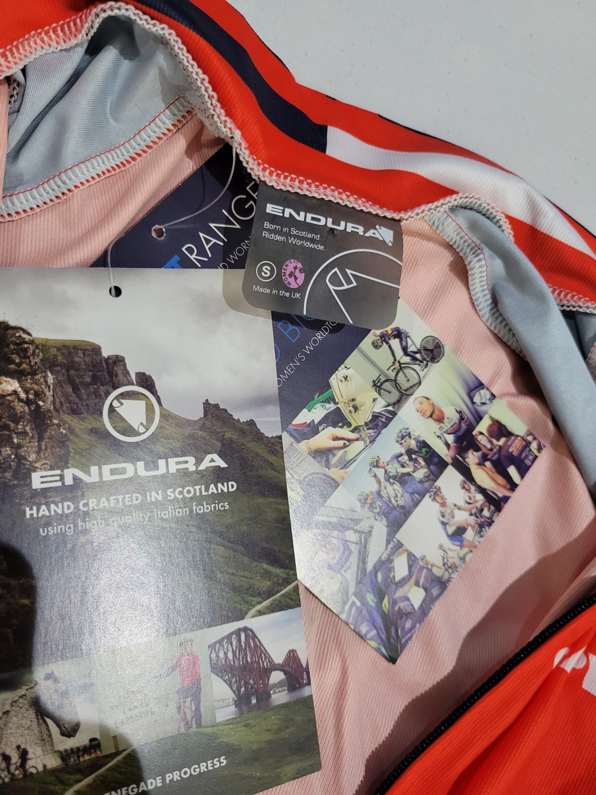 NEW Endura Cervelo Race Cycling Jersey Women’s Size Small Full Zip Red Blue UK