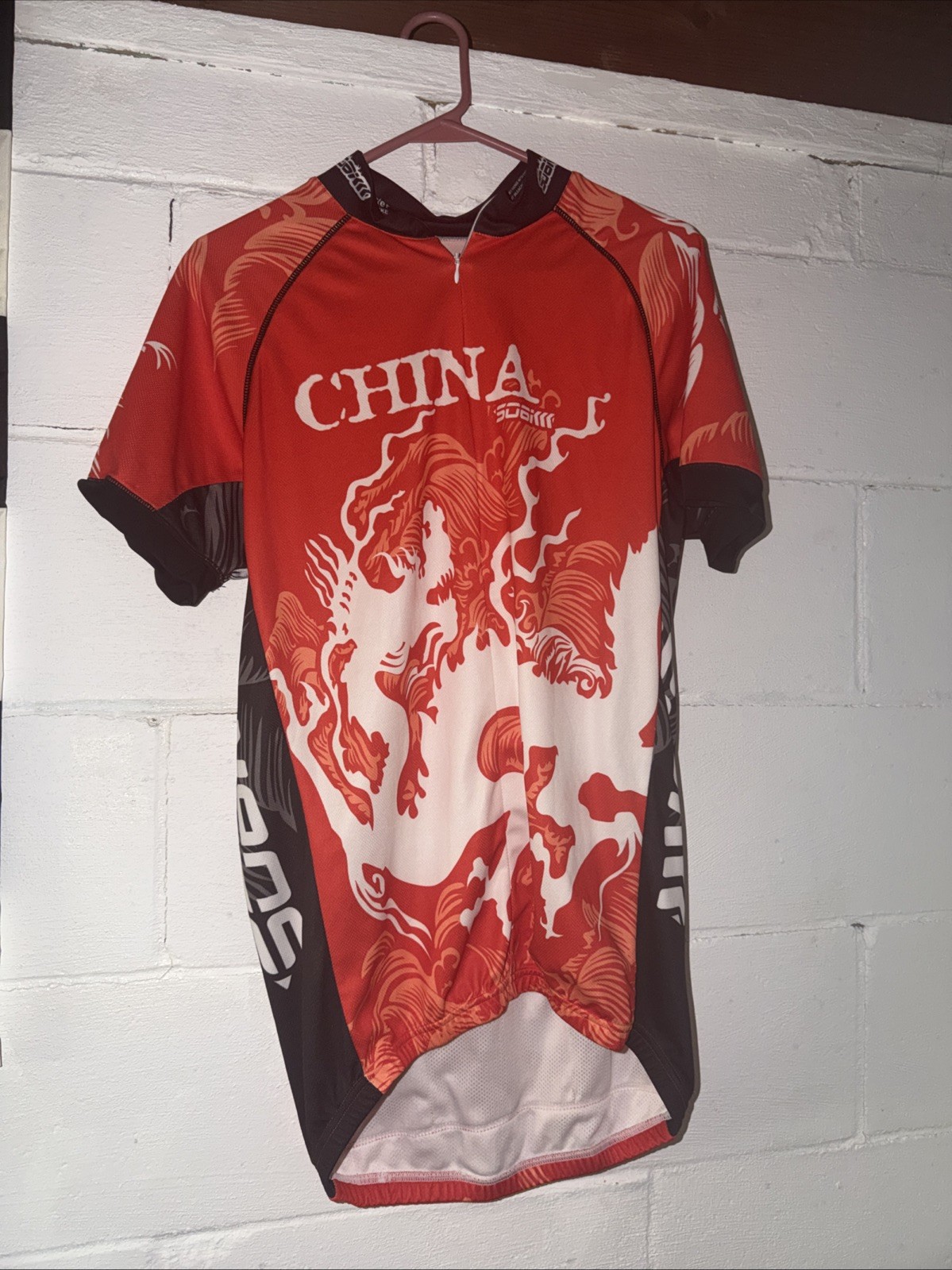 China Sogi Road Bike Race Jersey In Size Small With 3 Back Pockets!