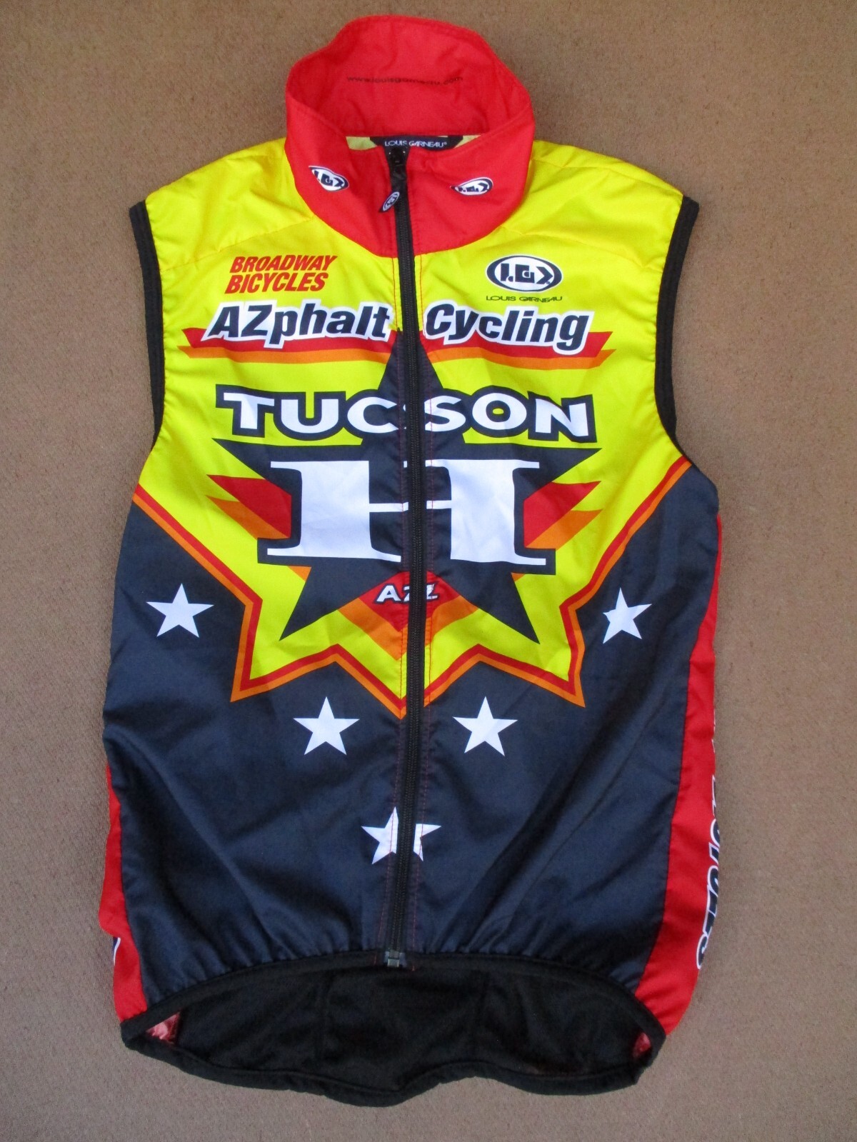 AZphalt Cycling Garneau Sleeveless Hot Weather Jersey, Riding Shirt, 40 chest