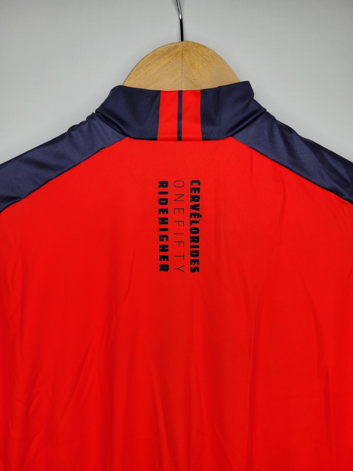 NEW Endura Cervelo Race Cycling Jersey Women’s Size Small Full Zip Red Blue UK