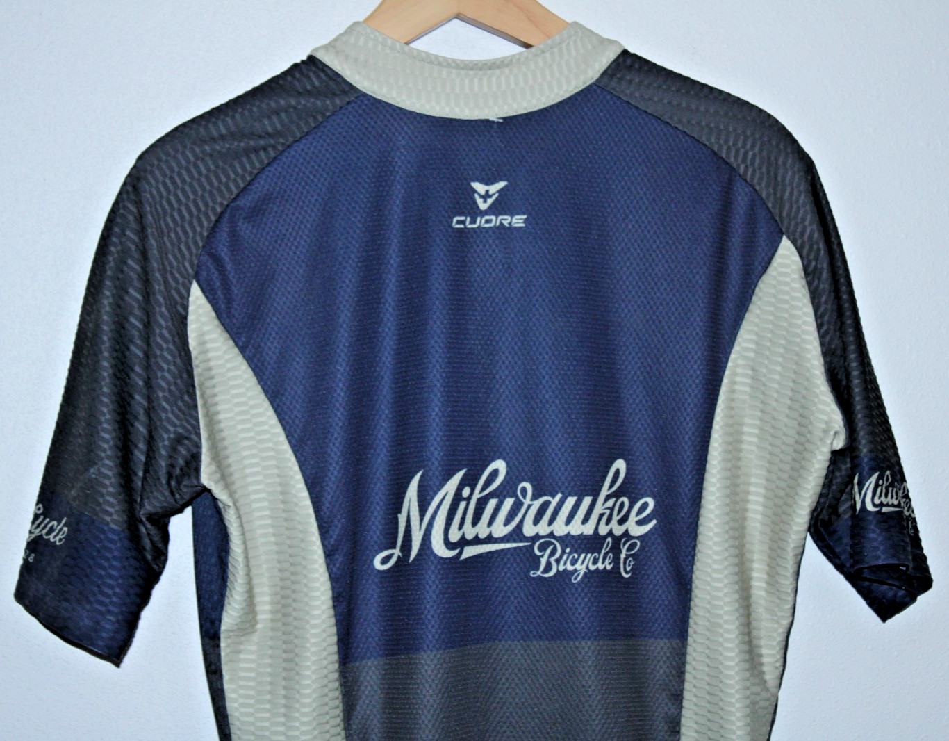 Milwaukee Bicycle Co Est1928 Cycling Jersey XL Rear Pockets 38″ Chest 24/28″ T2B