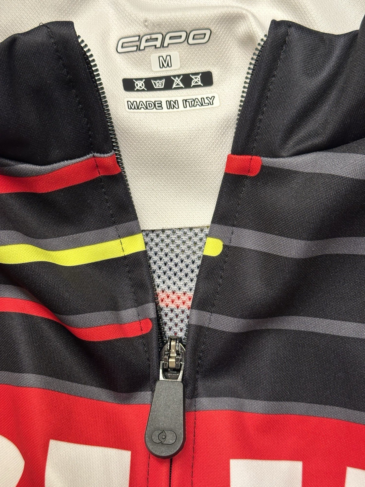 Capo Men’s Medium Clif Bar Team Cycling Vest, Made in Italy