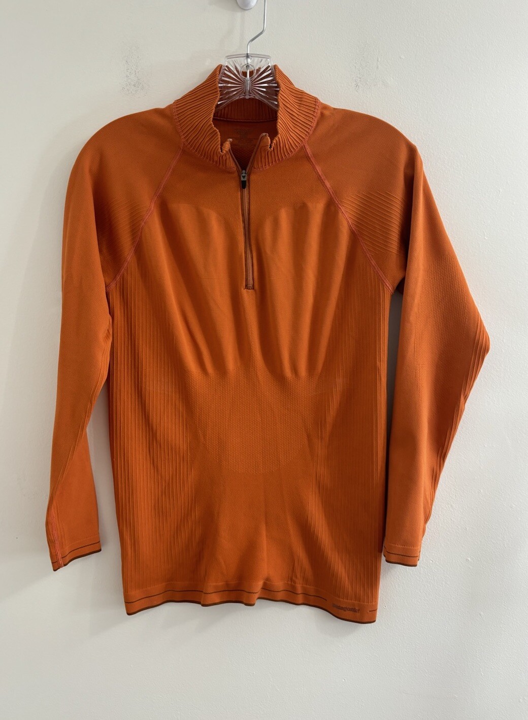 Patagonia Bike Jersey Women’s Medium Capilene Midweight Long Sleeve Orange
