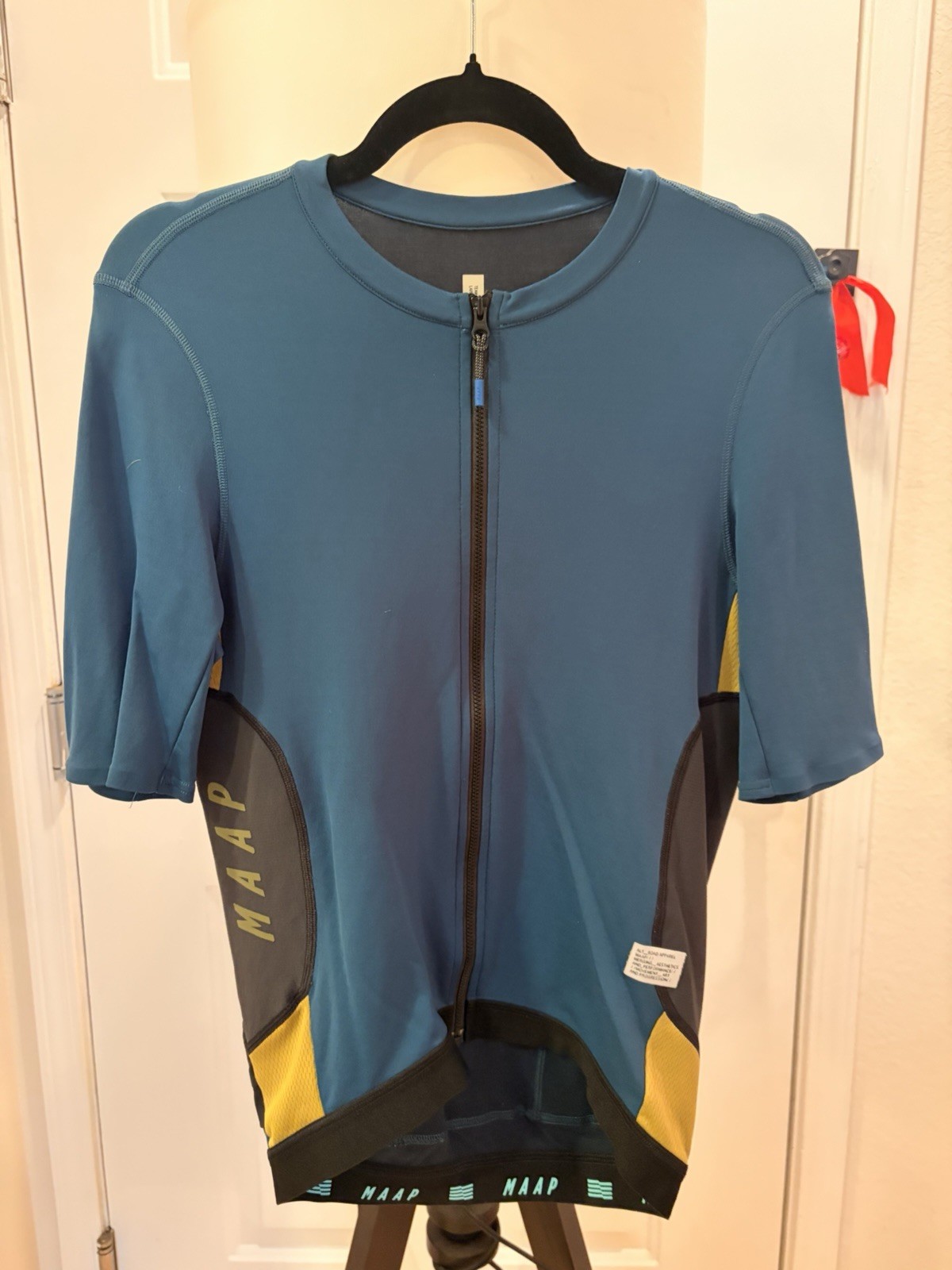 MAAP Alt Road 1.0 Jersey – Large