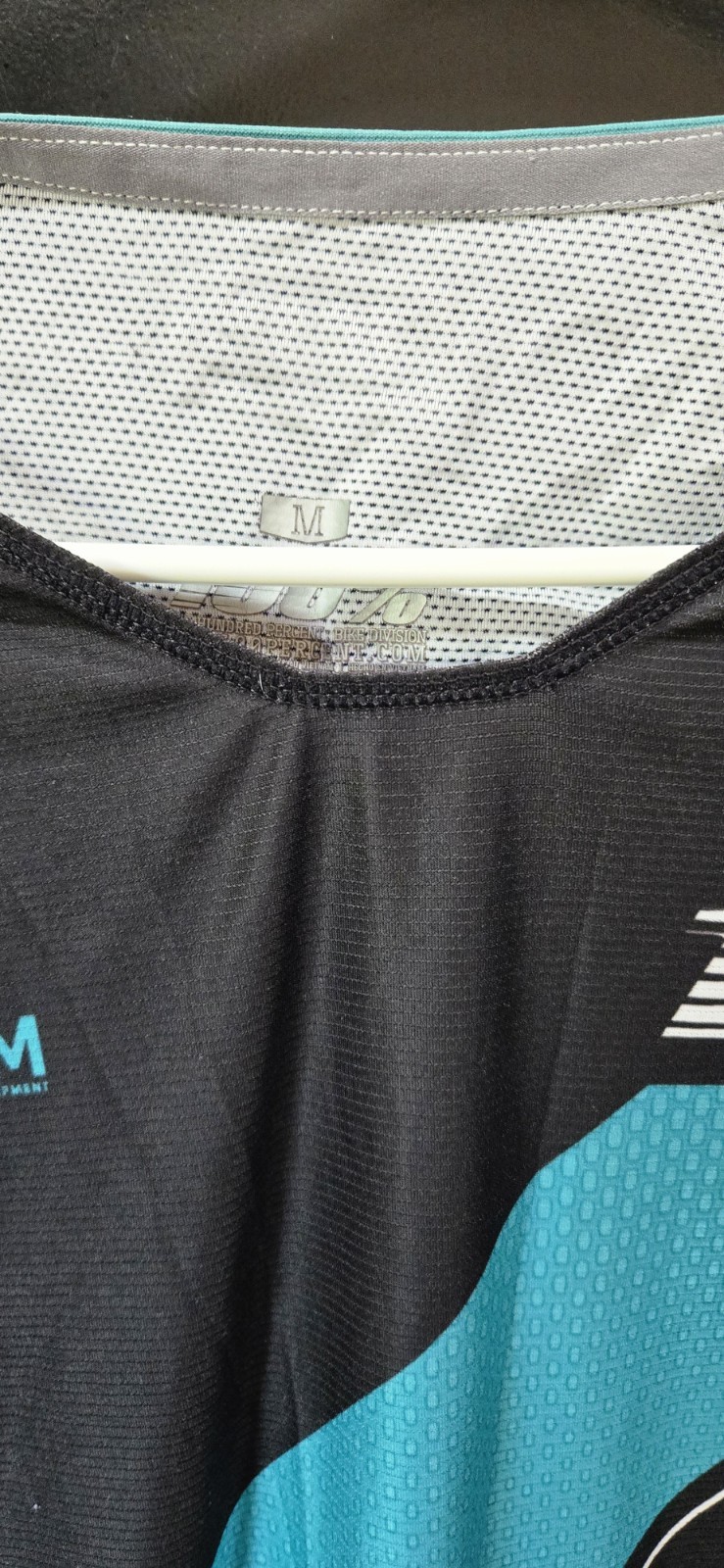 100% Cycling Jersey Black/Blue Short Sleeve Lightweight Polyester Crew Neck M
