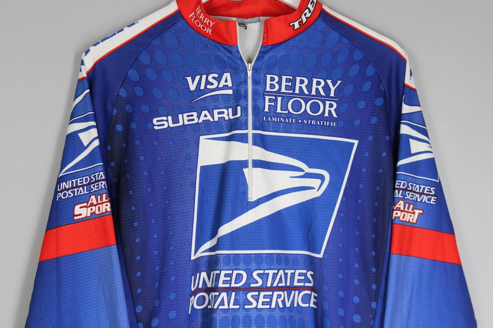 VINTAGE BERRY FLOOR USPS CYCLING WINTER FULL ZIPPER SHIRT NIKE SIZE MENS