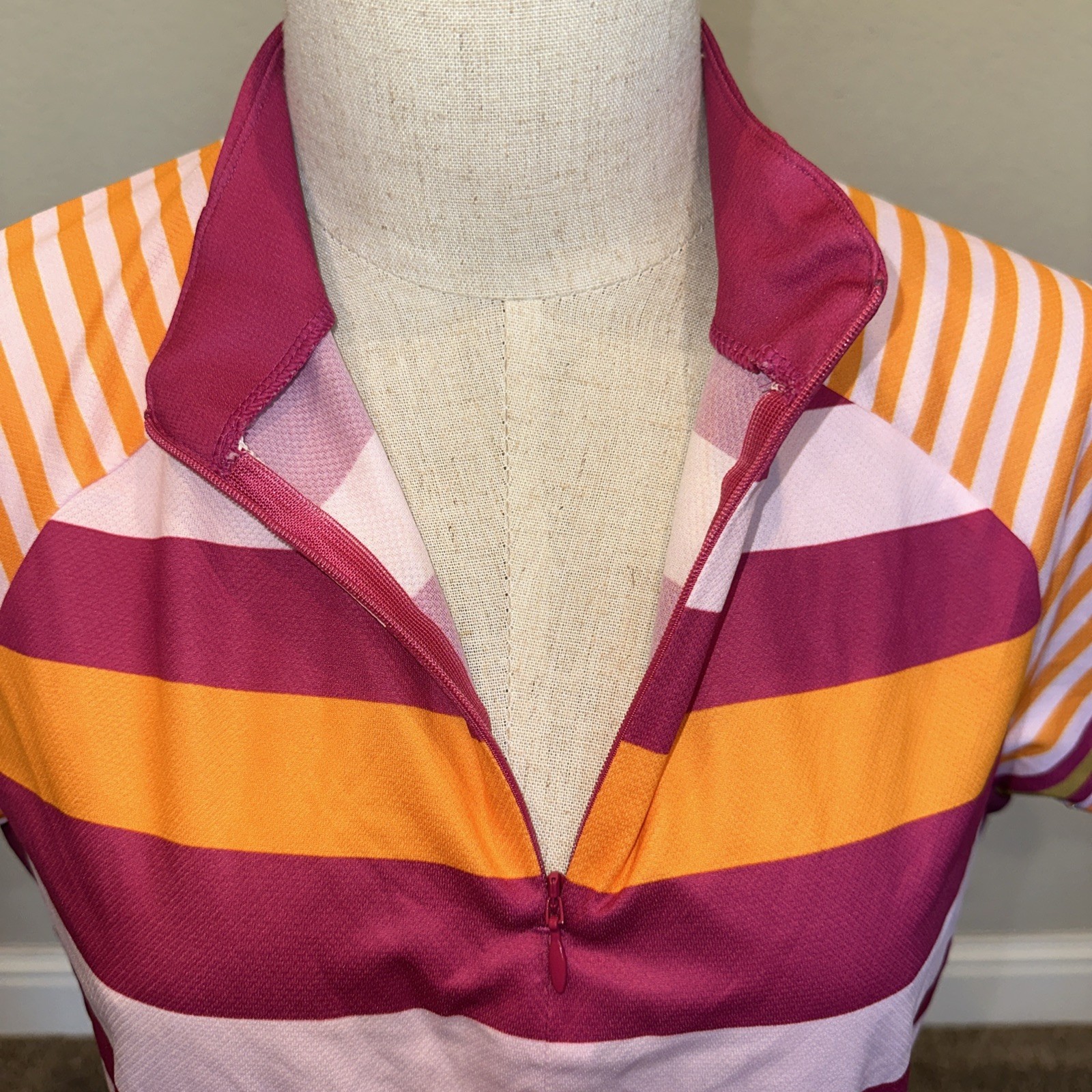 Woman’s Small Cycling Jersey Novara Multicolor Short Sleeve High Neck