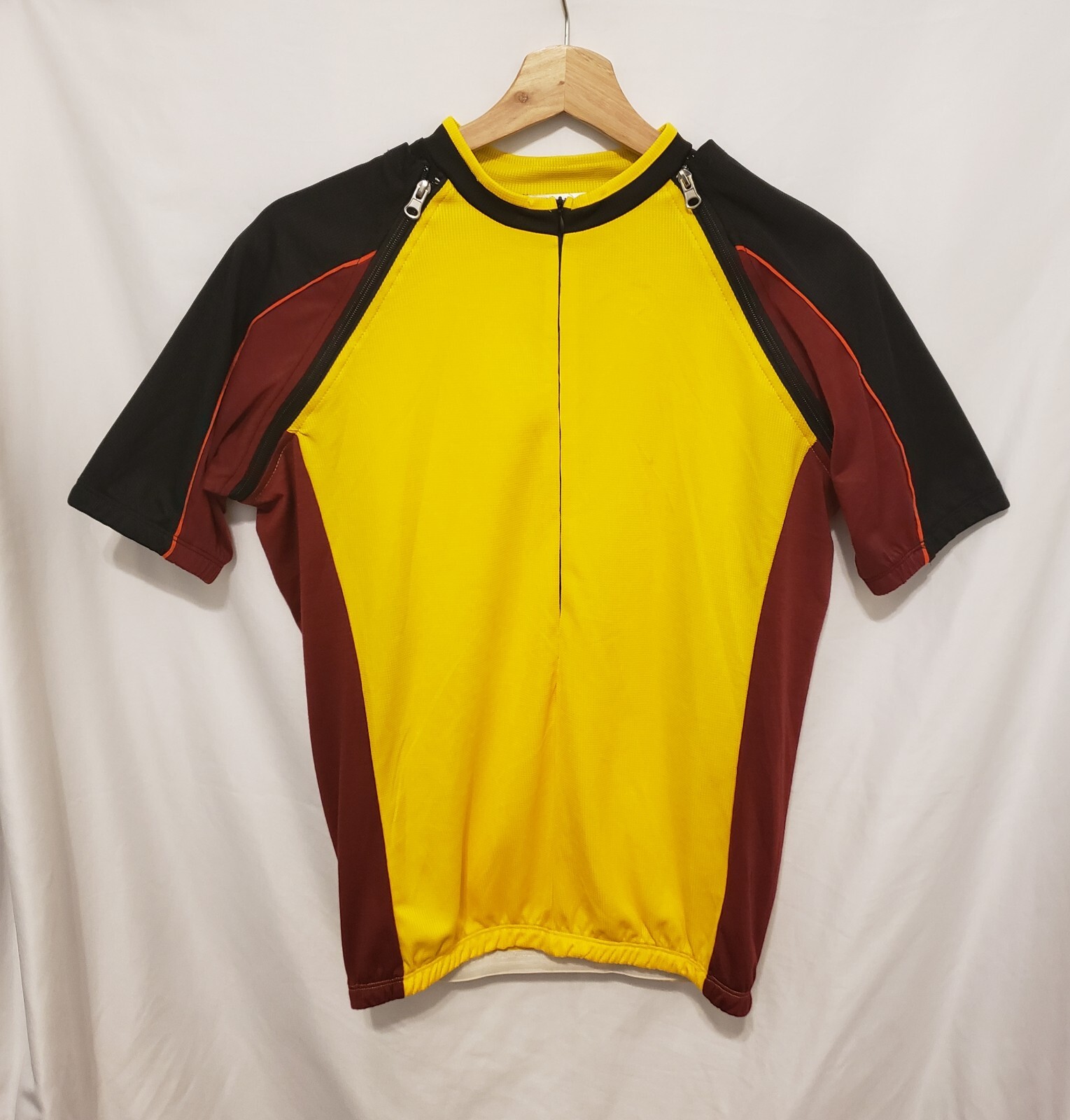 Seek The Label Cycling Jersey Women Small Yellow Maroon Removable Sleeve 1/4 Zip