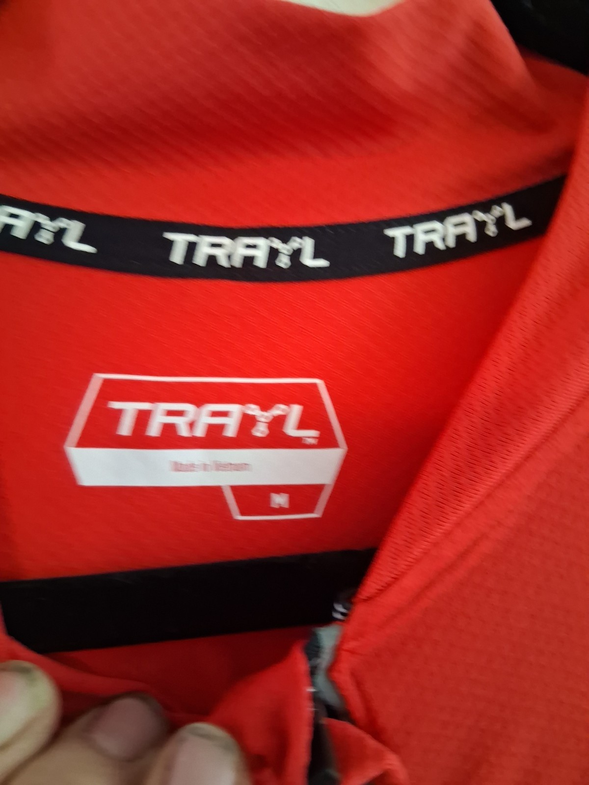 Trayl Size Medium Red & Black Bicycling Triathlon Back 3 Pocket Jersey Shirt