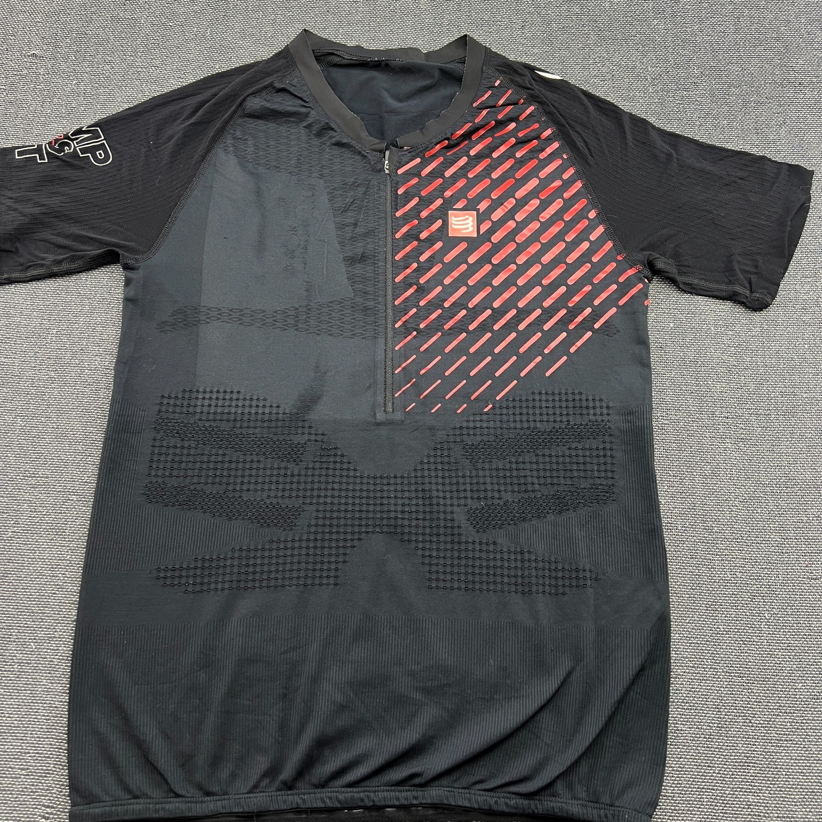 Compressport Mens Cycling Jersey Medium 1/2 Zip Racing Compression Shirt