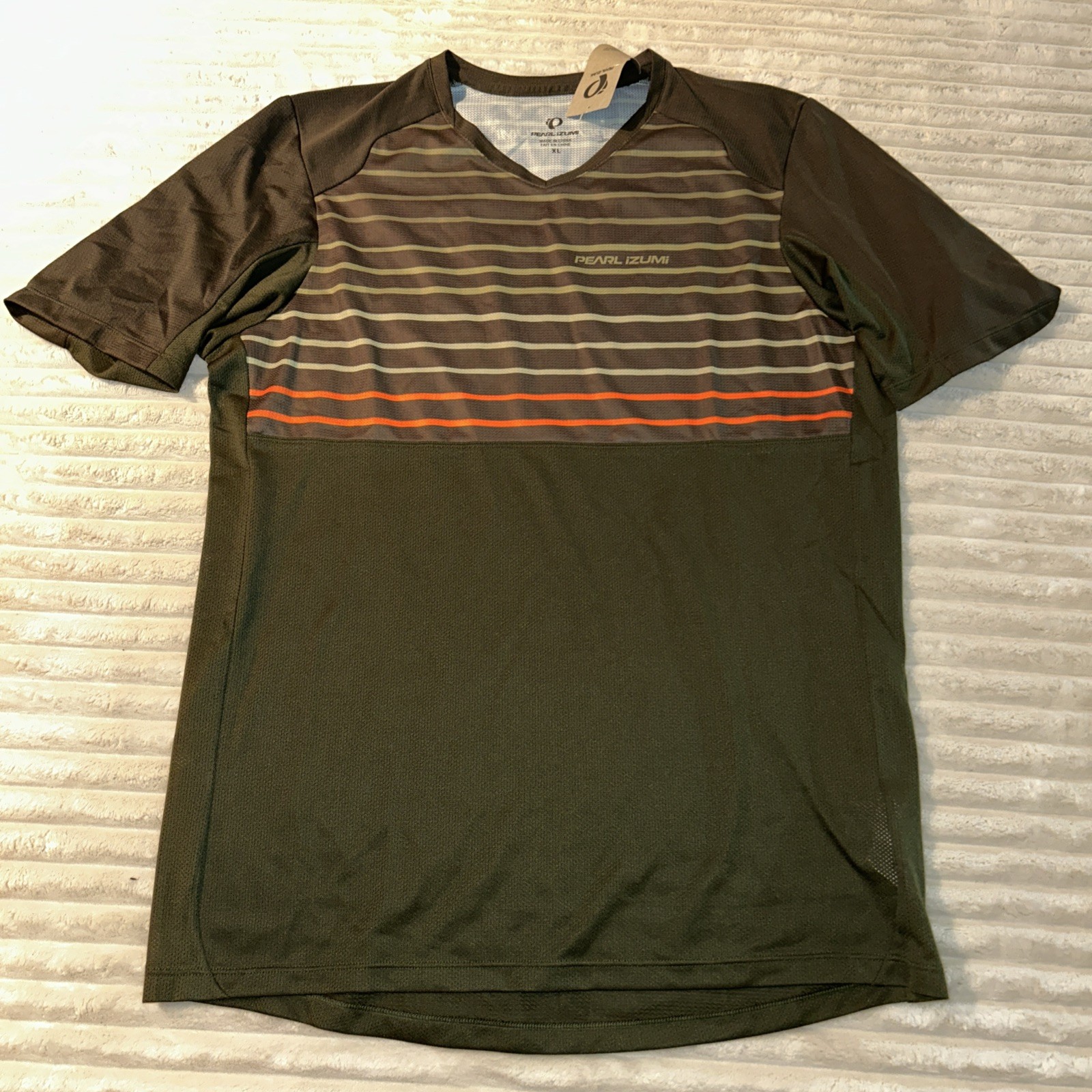 Pearl Izumi Green Striped Cycling Short Sleeve Mesh Pullover Shirt Men’s Size XL