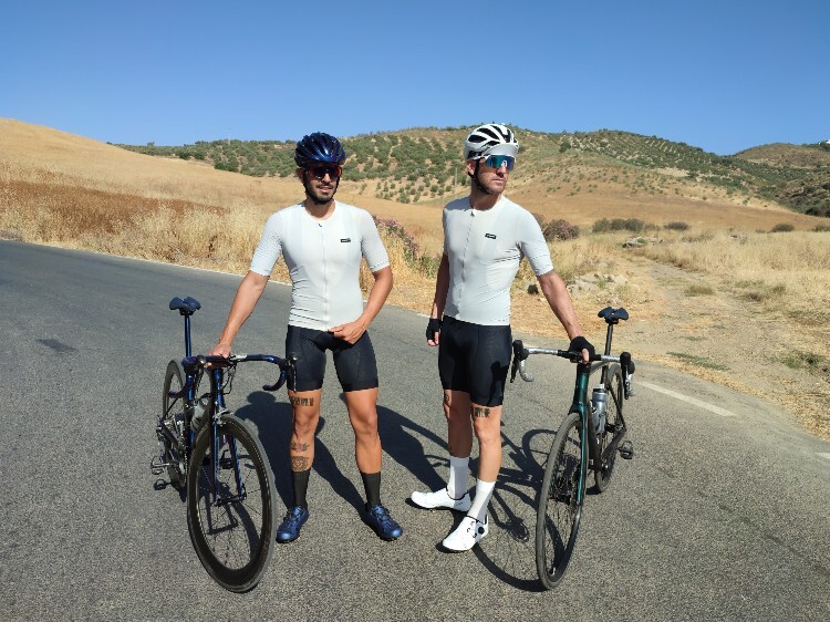 Men Summer Cycling Jersey Short Sleeve UPF50+ MTB BikeJersey activewear