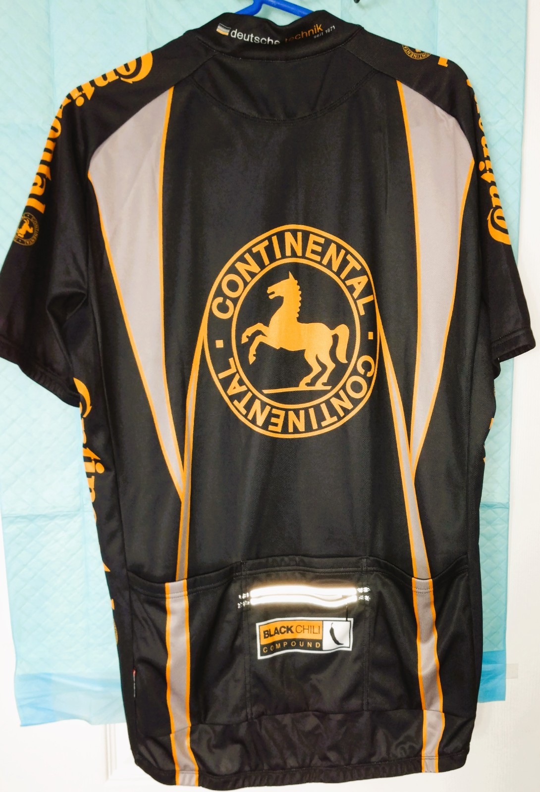 Continental Tire Full Zipper Short Sleeves Cycling Jersey Men’s XL Pre-Owned VGC