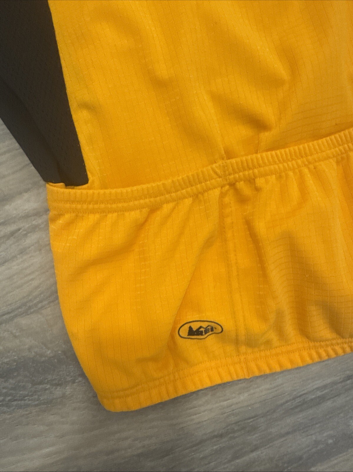 REI Cyclist Jersey Mens L Thanksgiving Orange Gold 1/2 Zip Pockets Elastic Waist