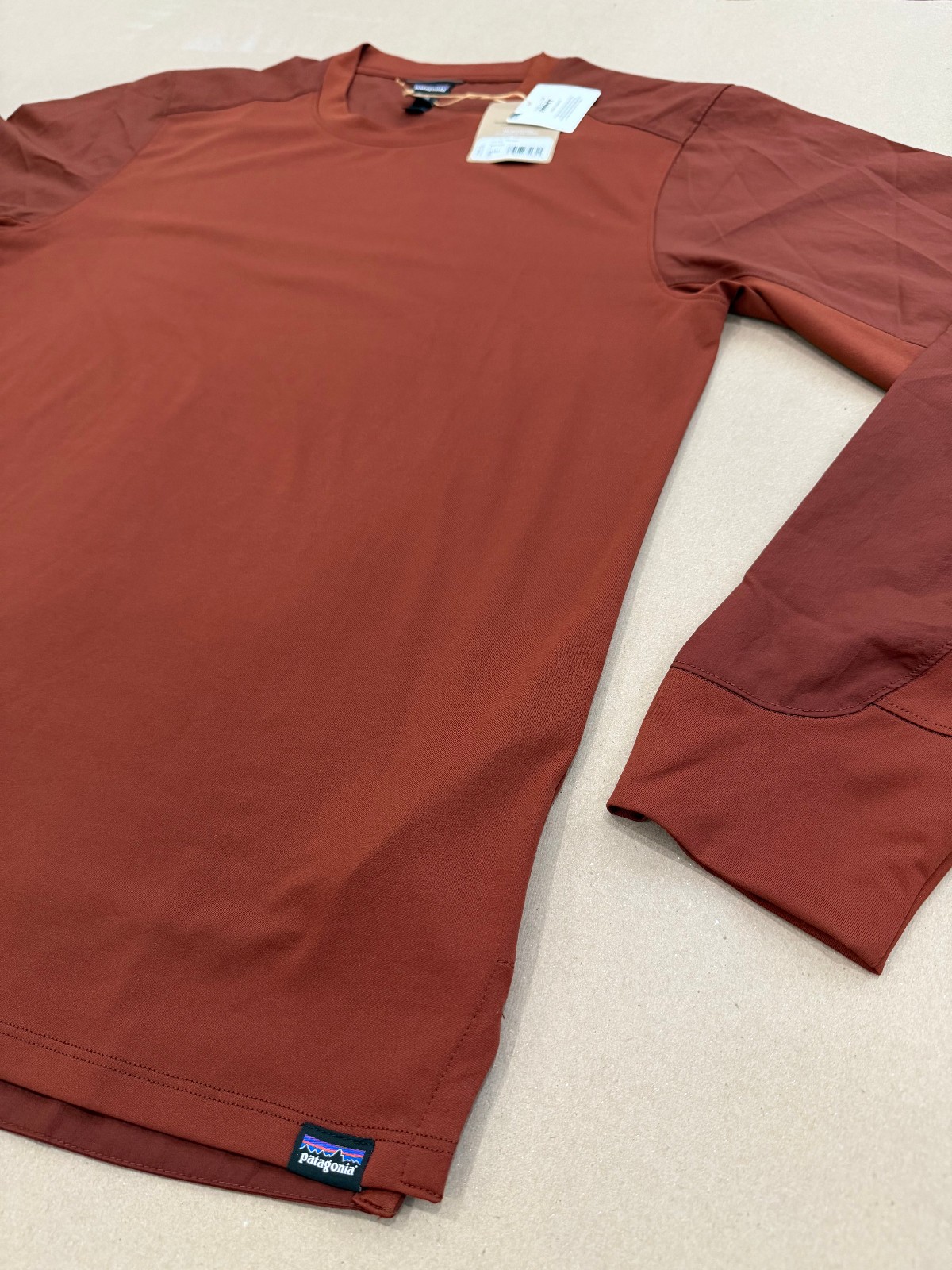 Patagonia Long-Sleeved Dirt Craft Bike Jersey shirt, Small, Brown, NEW (23891)