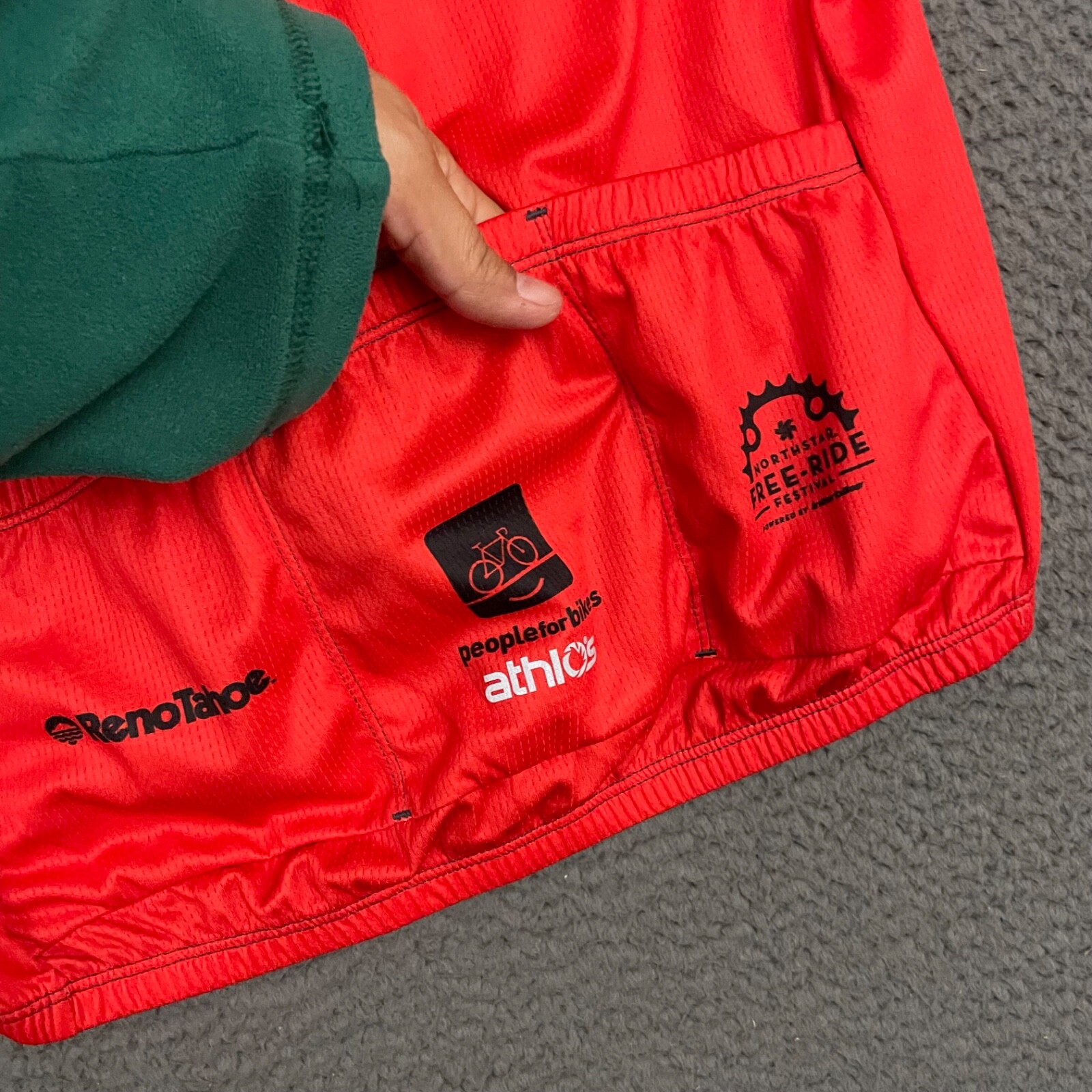 Athlos Cycling Jersey Mens Small Red Full Zip Pockets Logo Bike Activewear Dad