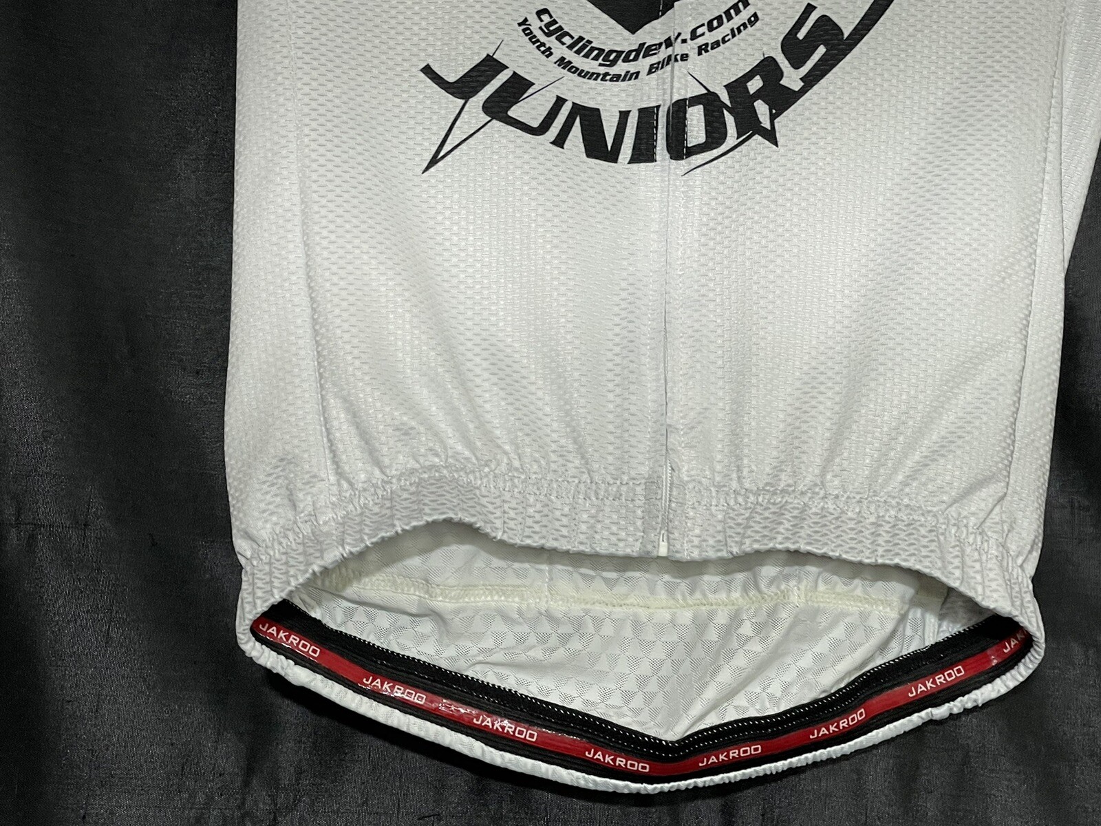 Jakroo 12 Juniors Cycling Development White Jersey Full Zip Unisex Pockets EUC