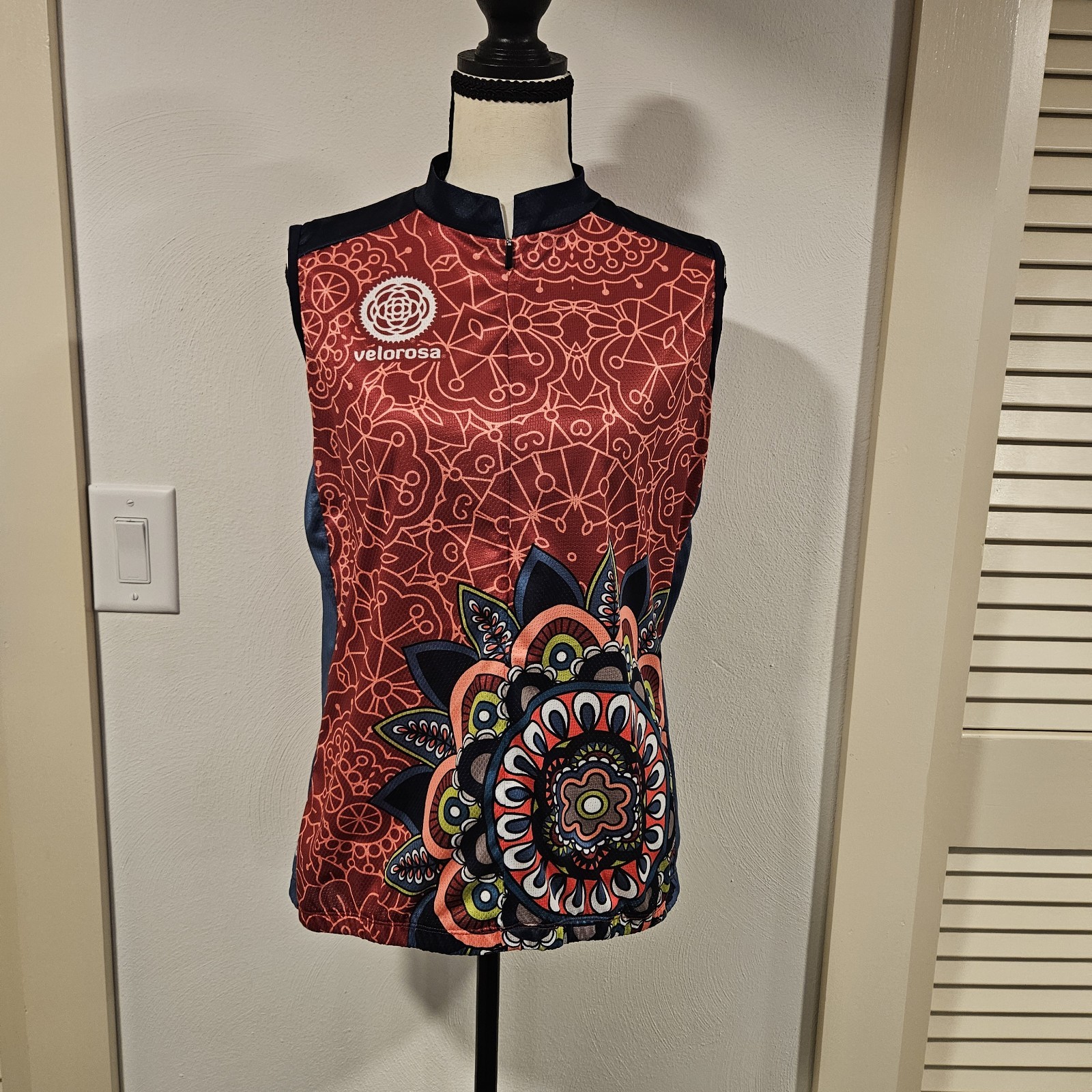 Velorosa Ladies XXL Sleeveless Cycling Top Mandala Design
