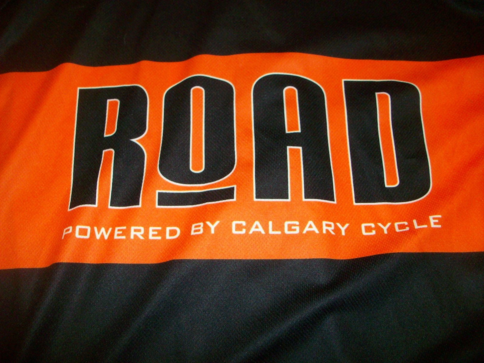 HINCAPIE CALGARY BICYCLE CYCLING JERSEY MENS LARGE MOUNTAIN/ROAD BIKE JERSEY