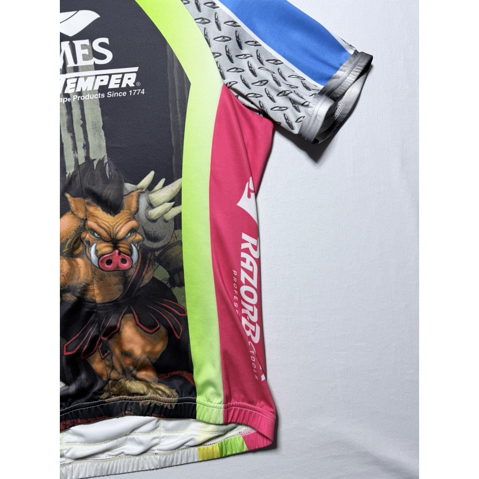 V-Gear Cycling Jersey Women L Multi Color Ames True Temper Graphic Boar