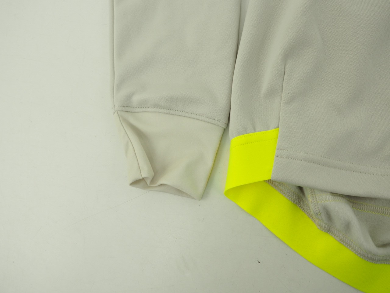 NEW! Pearl Izumi Quest Thermal Long Sleeve Cycling Jersey Women’s Med Silv / Ylw