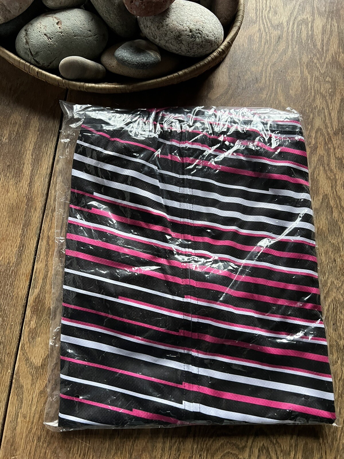 NEW: cycling jersey – Pink/black/white Striped Women’s MEDIUM VOMAX Full Zip