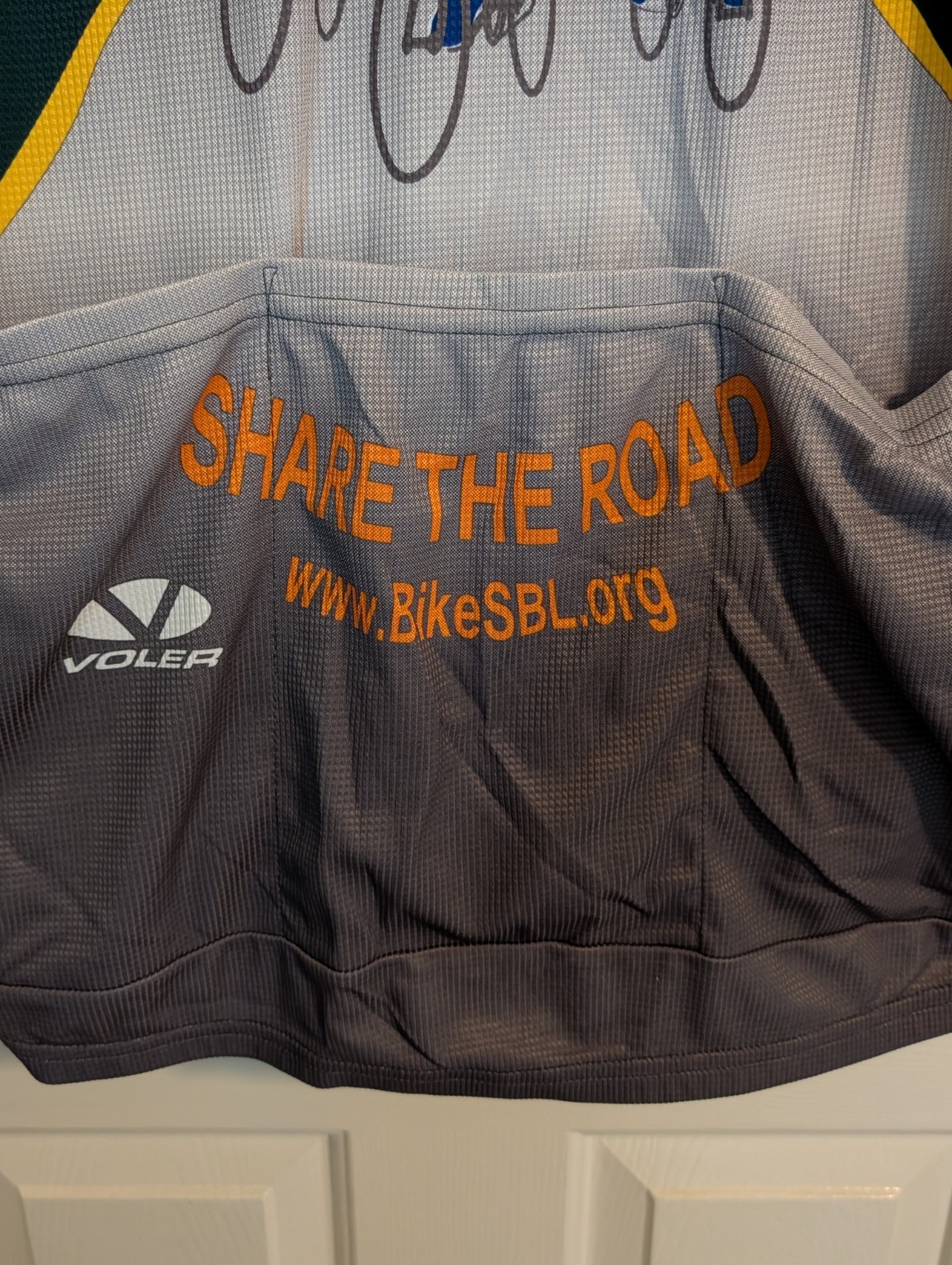 Voler CYCLING SHIRT 2XL..100 Percent Polyester.New With Tag Zip Front
