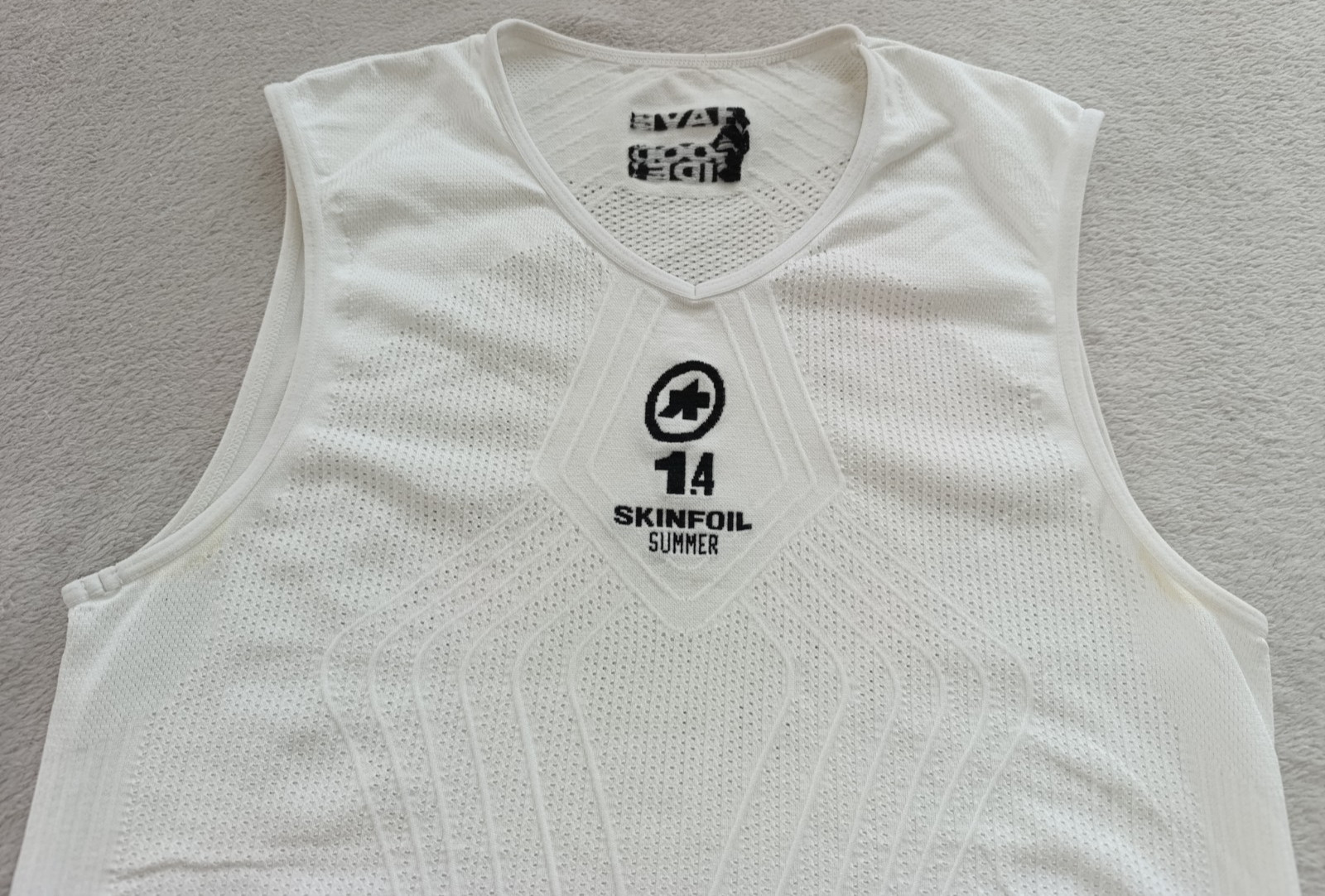 Assos Skinfoil Summer 1.4 Sleeveless Tank Base Layer cycling jersey size I (L)