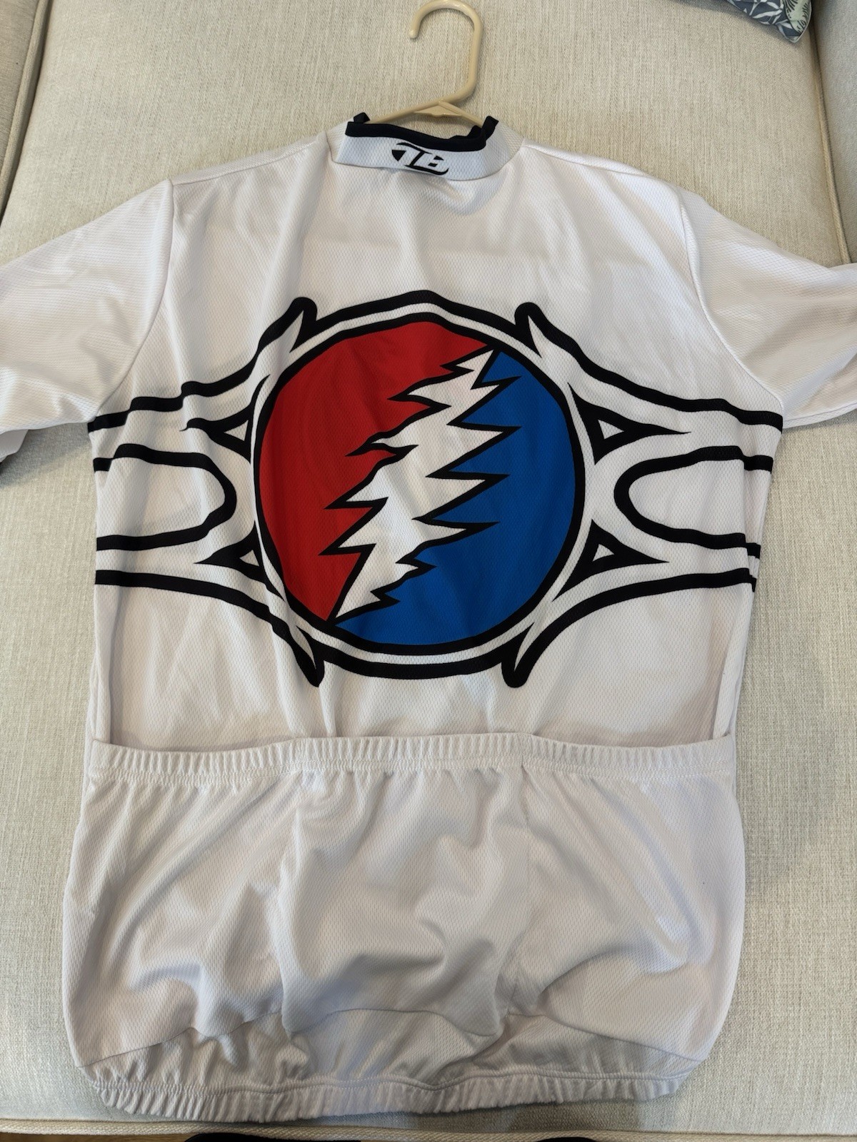 Grateful Dead Ride7B Cycling Jerseys, Set of Six in M, free socks with B.I.N.