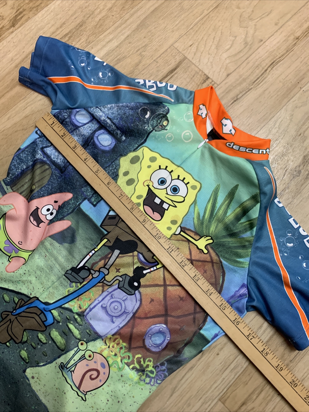 Descente SpongeBob Bike Jersey Youth Sz L Pedal SpongeBob 1/4 Zipper 3 Pockets