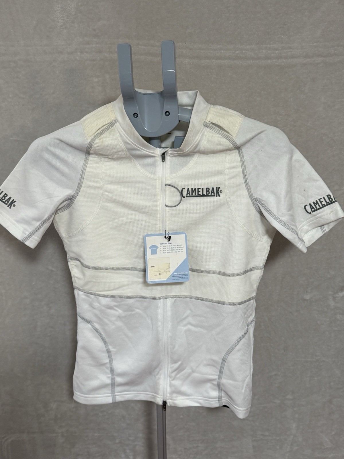 NEW CamelBak VeloBak Hydration Compr Cycling Jersey White Women’s Med *look