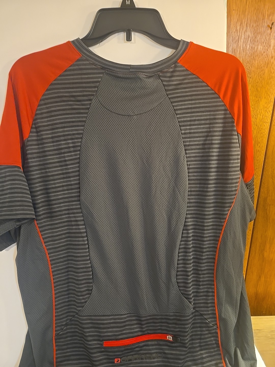 Louis Garneau cycling shirt XL Black and Red